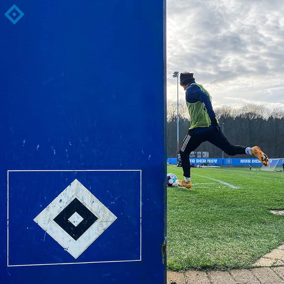 ハンブルガーSVさんのインスタグラム写真 - (ハンブルガーSVInstagram)「Abschlusstraining im #Volkspark ❄️ Im Fokus: Standards ⛳️⚽️  #nurderHSV #Training #HSVOSN」1月17日 21時03分 - hsv