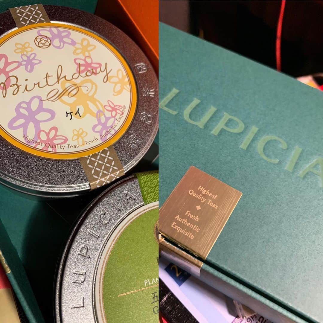 ケイ・グラントのインスタグラム：「うんも〜ボクの分までプレゼント用意🎁してくれてるなんて〜😭😭😭❤️🙏 タルくんカオちゃん 愛してます😘😘😘🎊」
