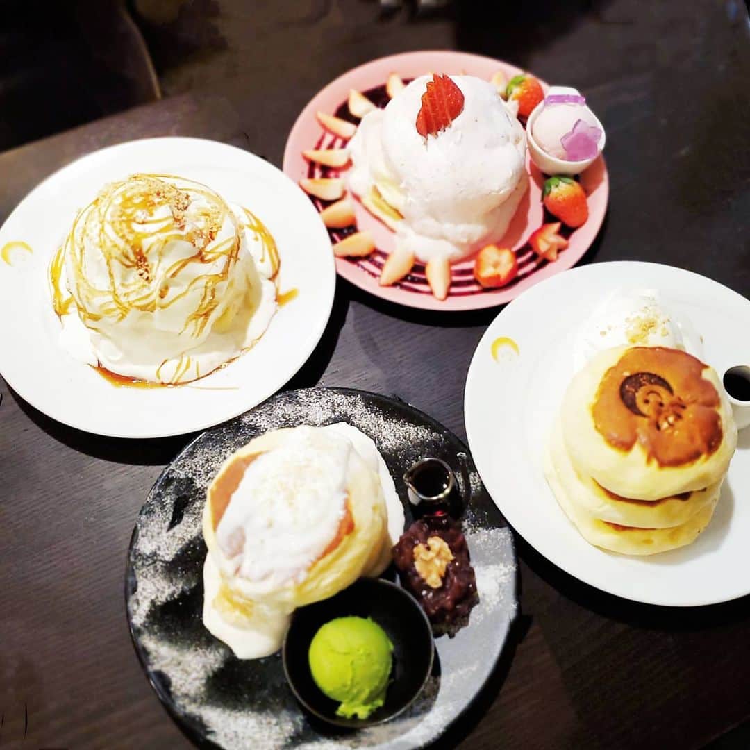 ミスター黒猫（黒猫仙人）のグルメインスタ