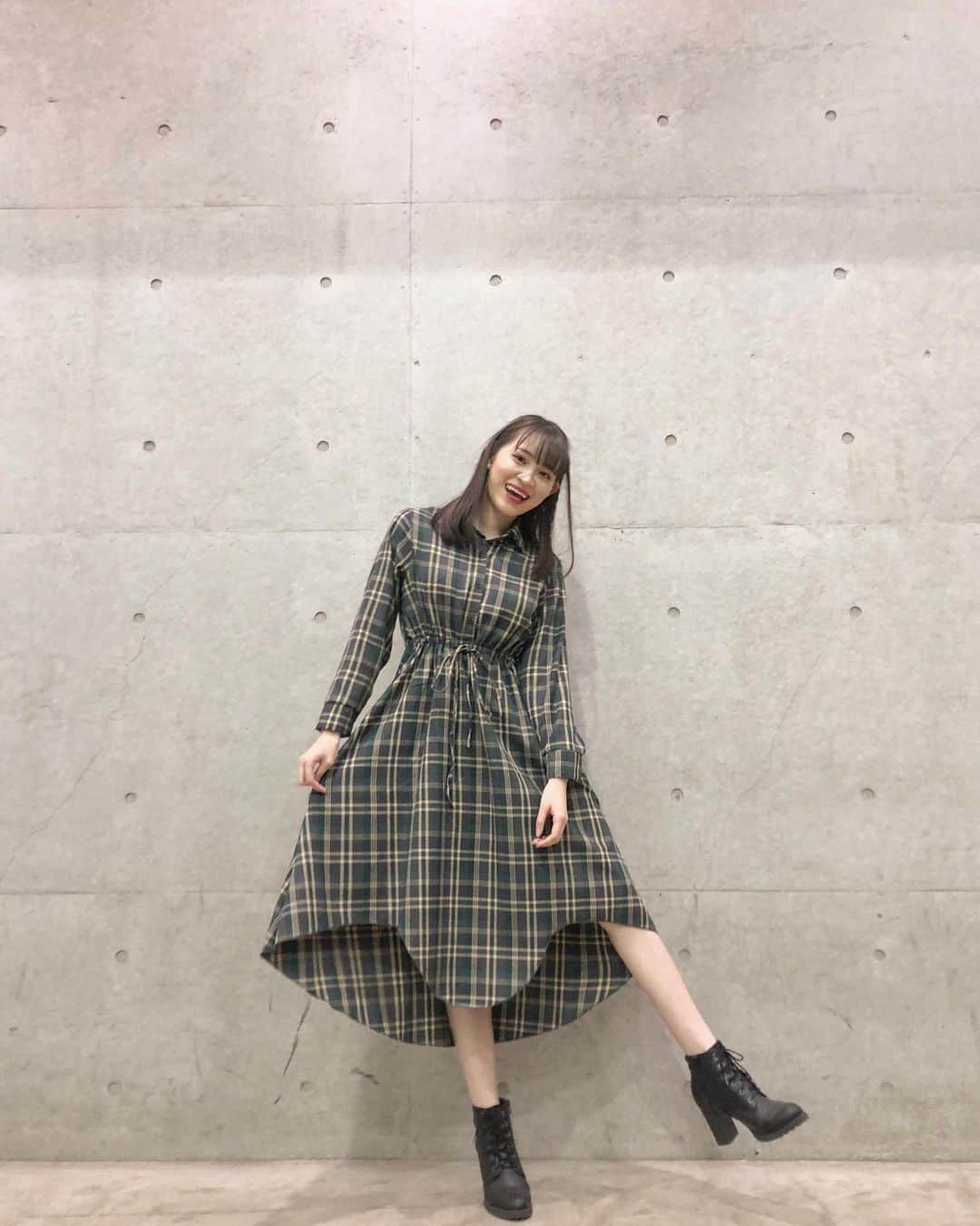 下口ひななのインスタグラム：「あけましておめでとうございます🐄﻿ ﻿ ﻿ 今年初投稿になります﻿ ﻿ 今日はお話会でした﻿ チームKカラーの服で挑みました！！！笑﻿ 今年もチームKの応援よろしくお願いします💚﻿ ﻿ #AKB48 #オンラインお話し会  #込山チームk  #めっちゃ暖かかった」