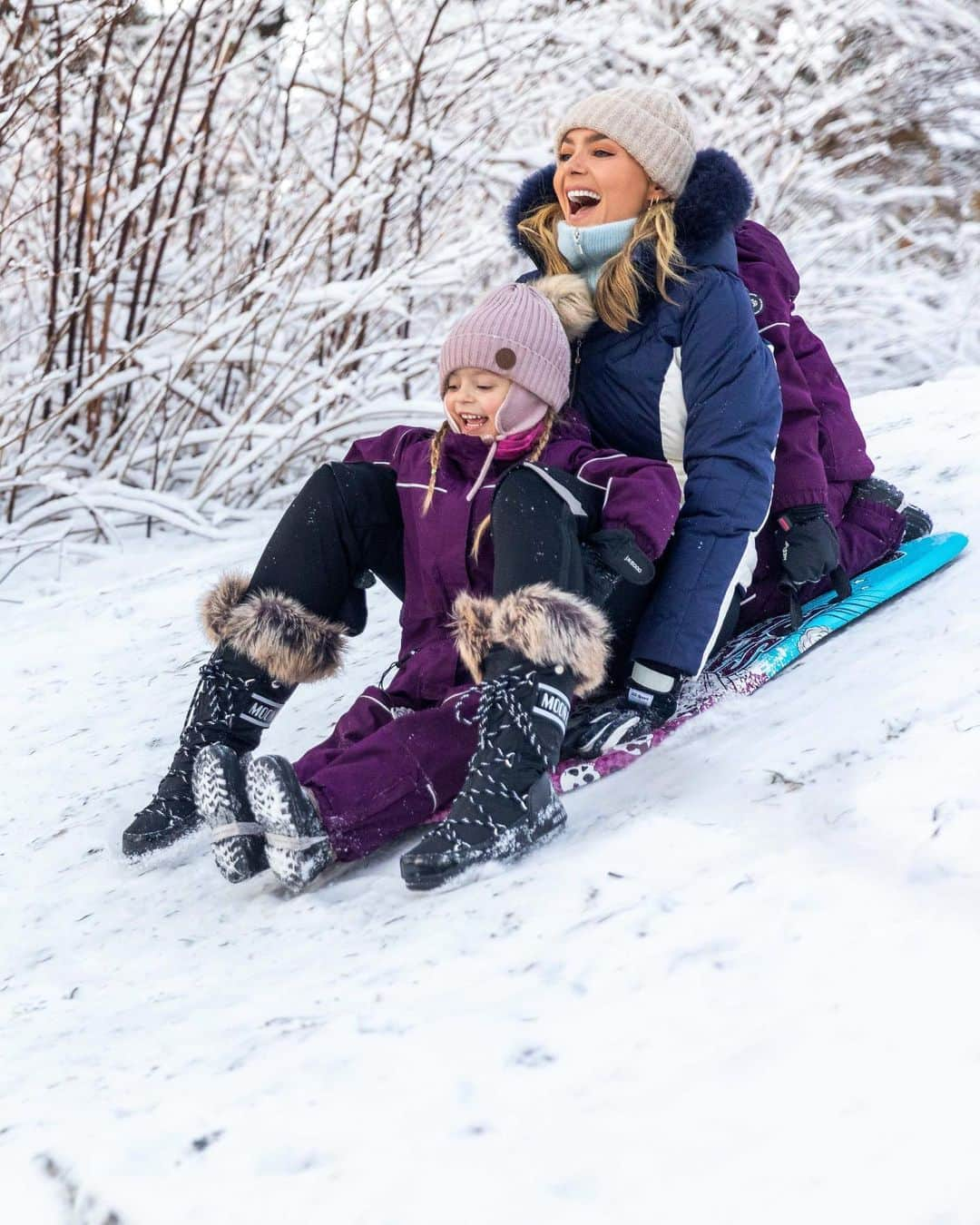 Caroline Berg Eriksenのインスタグラム：「Snow day 🤩❄️🛷👏🏻」