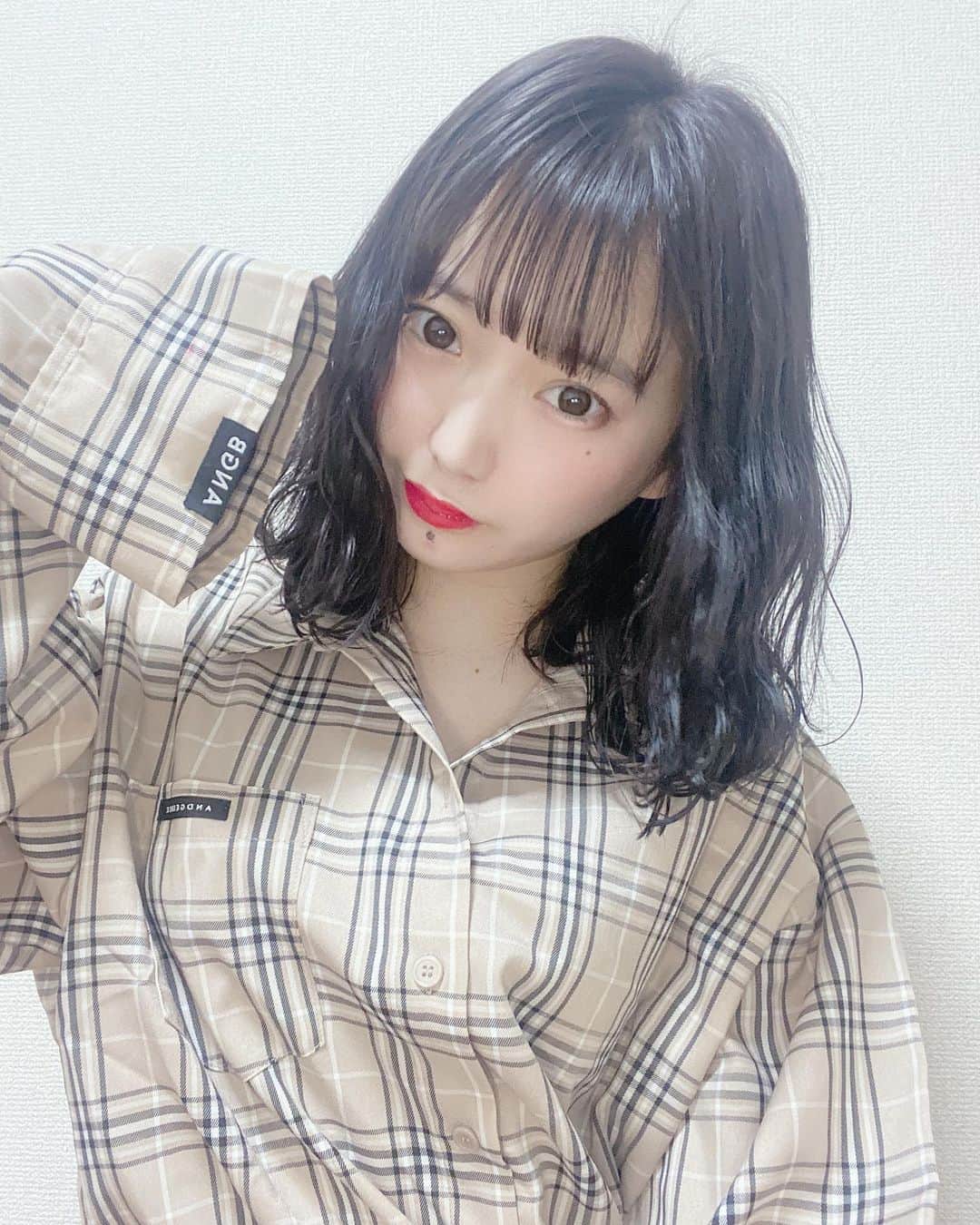 のインスタグラム：「彼女になりたいな  ﻿ ﻿ #ひめかわいい #最凶ロック　#グラビア　#グラビア﻿ #グラドル　#ひめかわいい　#portrait﻿ 🇺🇸 #Cosplayer #Idol #Model #follow  #follome #Japanese ﻿ #kol ﻿ ﻿ 🇨🇳 #自拍　#角色扮演 #偶像 #模型 可爱 #关注  #关注我 #关注者 #日语 ﻿ ﻿ ﻿ 🇰🇷 #셀카 #코스프레 #아이돌 #모델 #귀여운 #팔로우 #나를따르라」