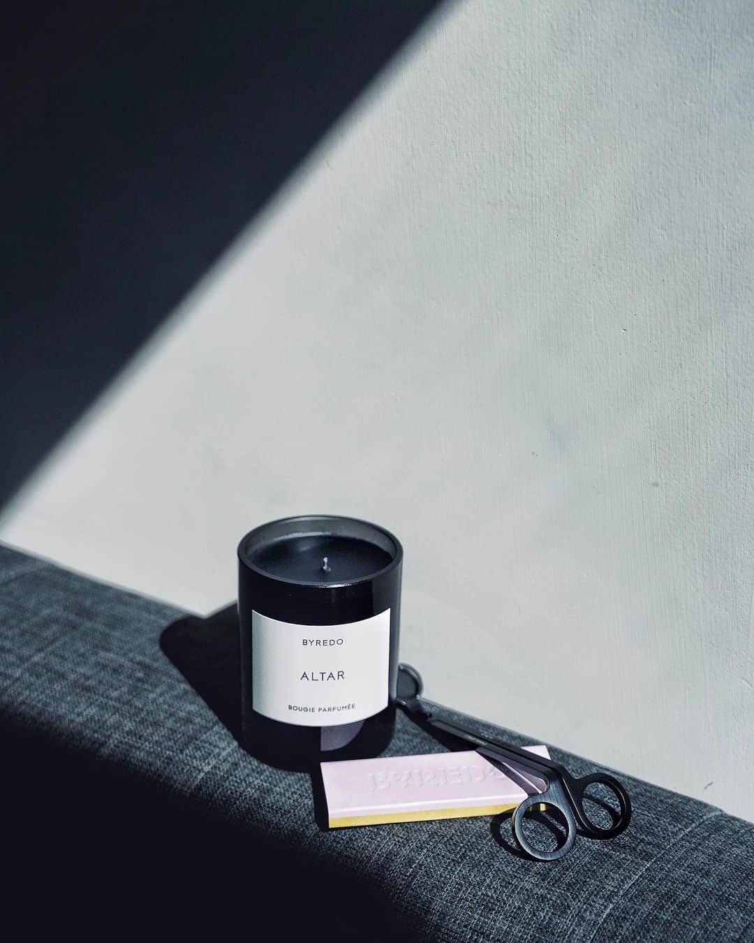 Christoffer Chengのインスタグラム：「Sunday afternoon 😌 @officialbyredo」