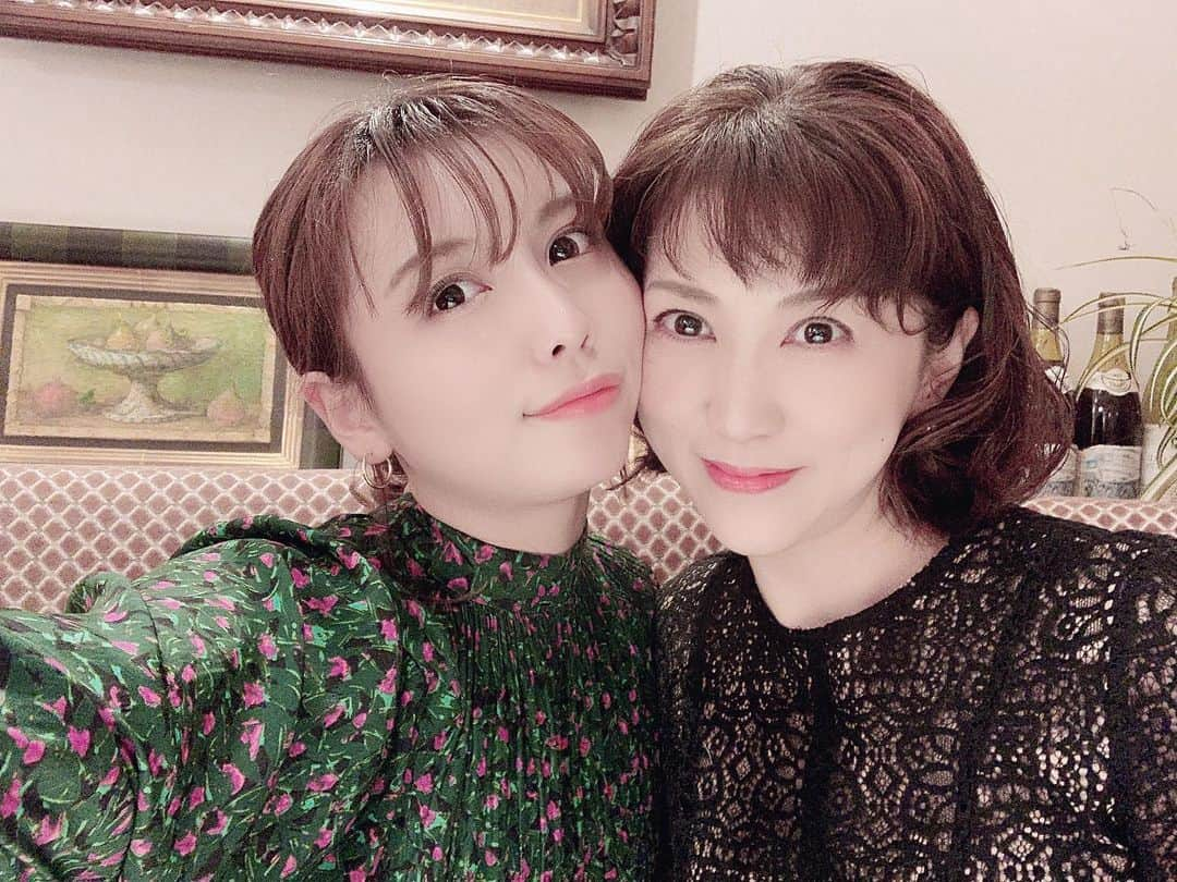 姫歌ひな乃さんのインスタグラム写真 - (姫歌ひな乃Instagram)「親友。  まみーちゃん。  毎日会いたいって連絡くる😂  #family 🍀🍀🍀🤍」1月17日 22時03分 - hitomi_tomashino