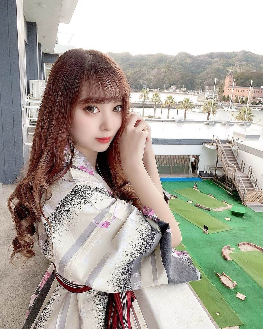 嶋谷愛（あいちゅん）のインスタグラム：「. in wakayama🐼🤍 旅行初め♡ 今日暖かくてよかた。ぴえ ホテルにゴルフ場あった🏌️🏻‍♂️ . . . #和歌山 #白浜 #wakayama #shirahama #여행기록 #일본여행 #셀카놀이 #친스타그램 #l4l #0117 #데일리룩 #메이크업」