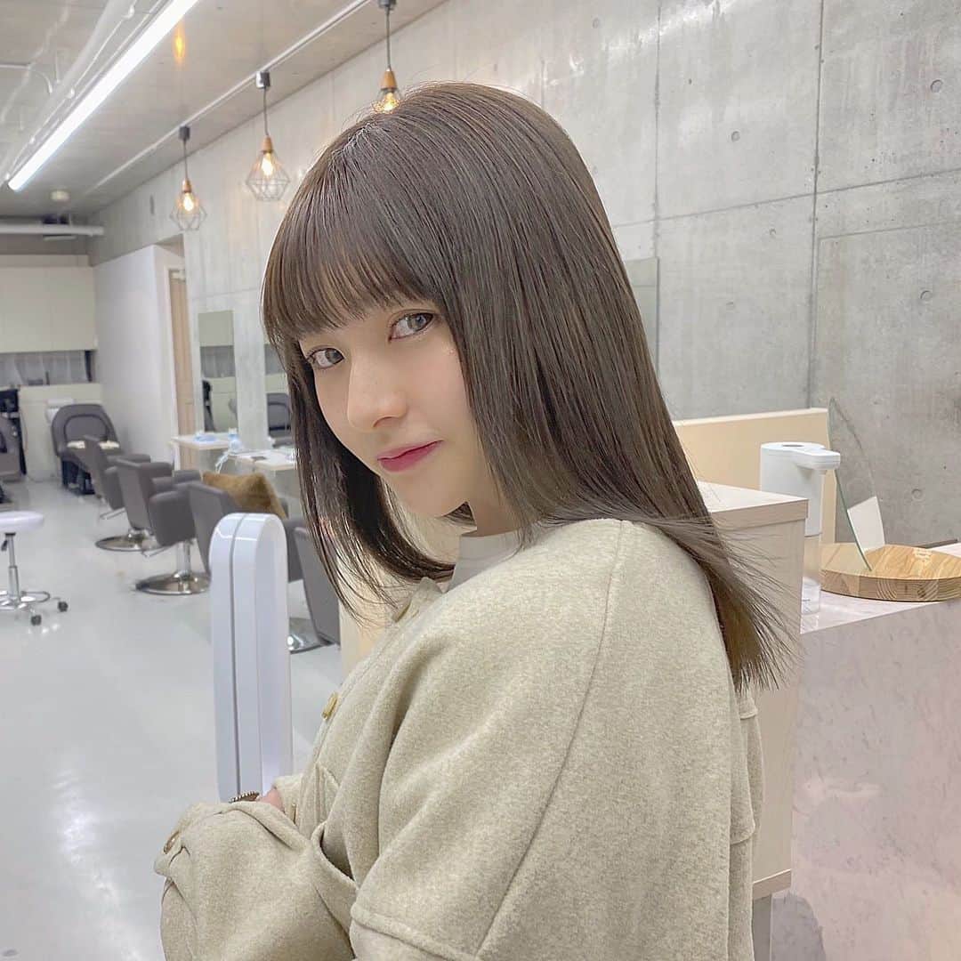 のインスタグラム：「髪の毛ええかん✌︎」
