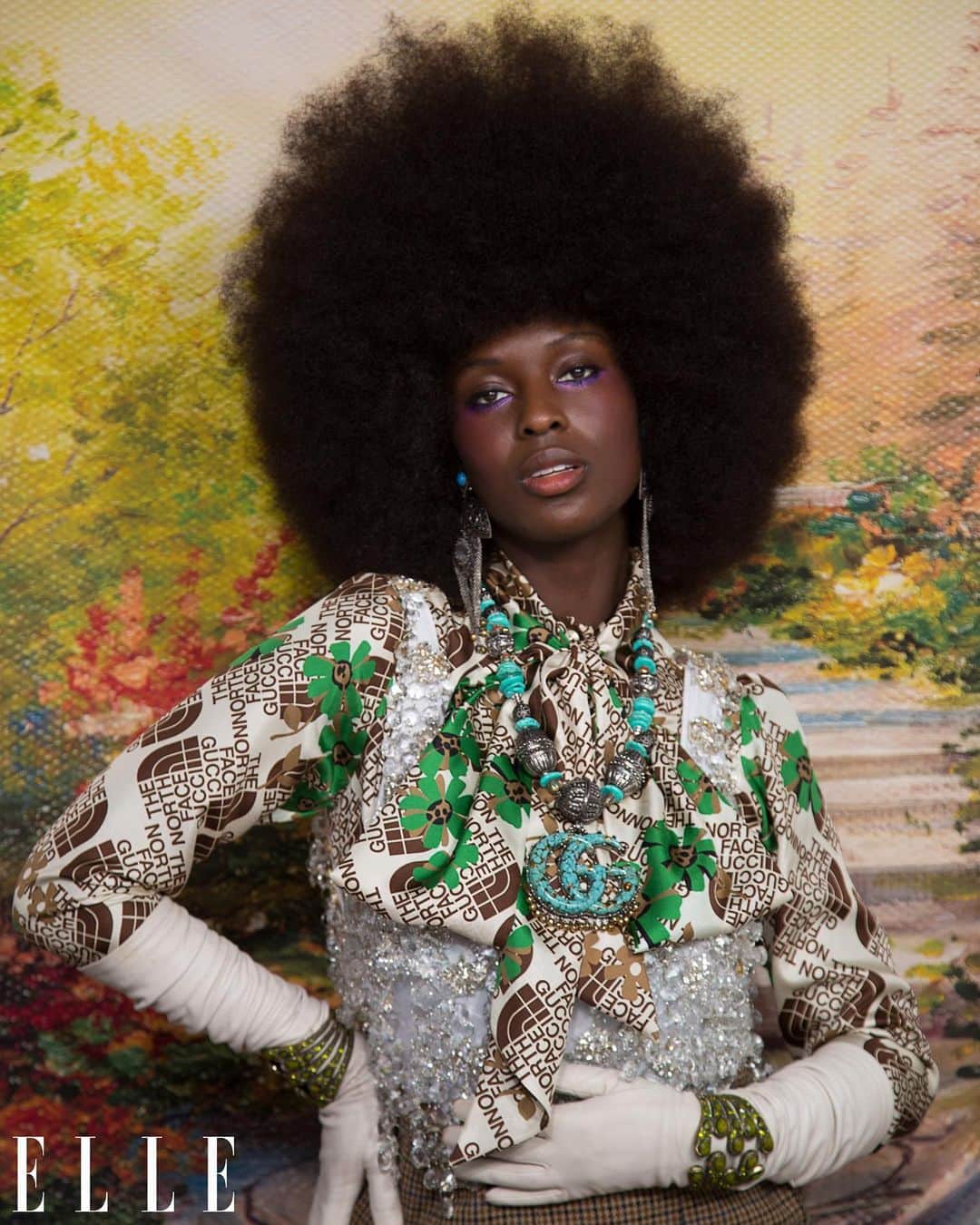 のインスタグラム：「@jodiesmith features on @elleusa’s January cover story wearing #TheNorthFacexGucci. The actress—a face from the new @guccibeauty Gucci Bloom campaign—is photographed by Ruth Ginika Ossai @ruthossaistudio and styled by Ola Ebiti @olaoluebiti. @alessandro_michele #AlessandroMichele @thenorthface #GucciEditorials」