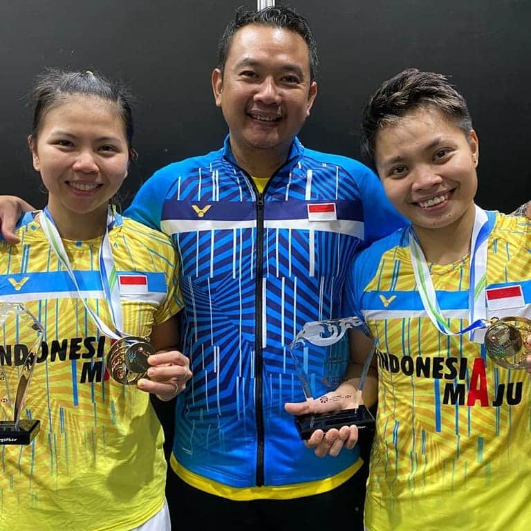 グレイシア・ポリーさんのインスタグラム写真 - (グレイシア・ポリーInstagram)「First, Let's us celebrate the goodness of God.  Humbly said, We are the winner of Thailand Open Super1000 2020/2021! 🇲🇨🤍  #THANKYOUTOALLOFYOU #comebackstronger #kembalilebihkuat  📷 : @janegranular @badmintonphoto_official」1月17日 23時00分 - greyspolii