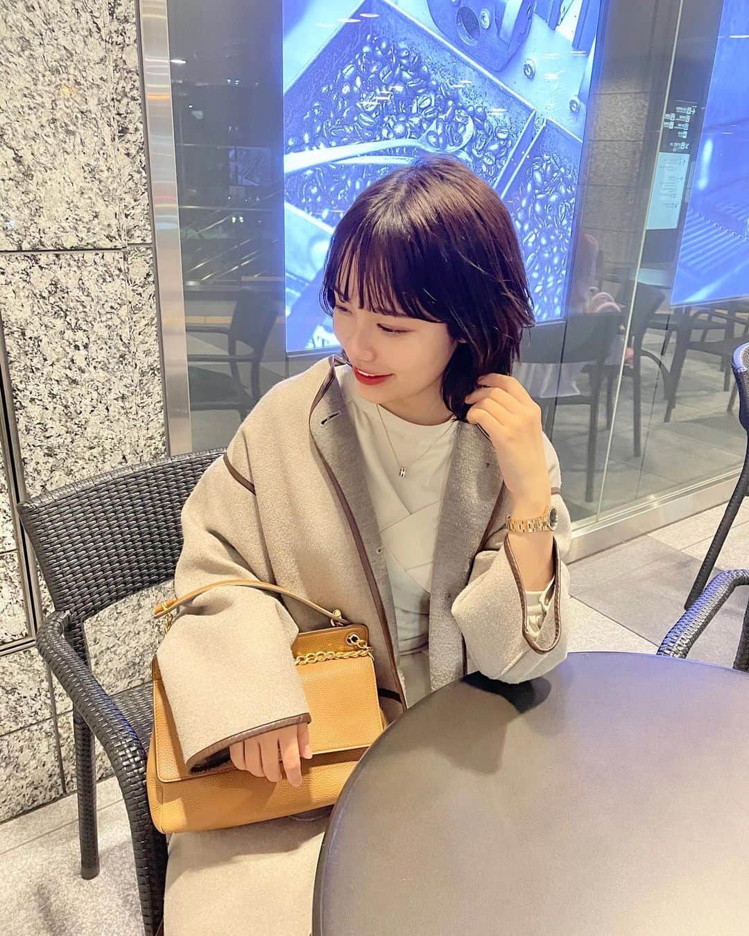 前田希さんのインスタグラム写真 - (前田希Instagram)「@danielwellington さんの 時計とネックレス♡ 基本私服がベージュやブラウンだから やっぱりゴールドは合わせやすい🥰 #ダニエルウェリントン　#DWニューイヤー」1月17日 23時18分 - nozomyyy_