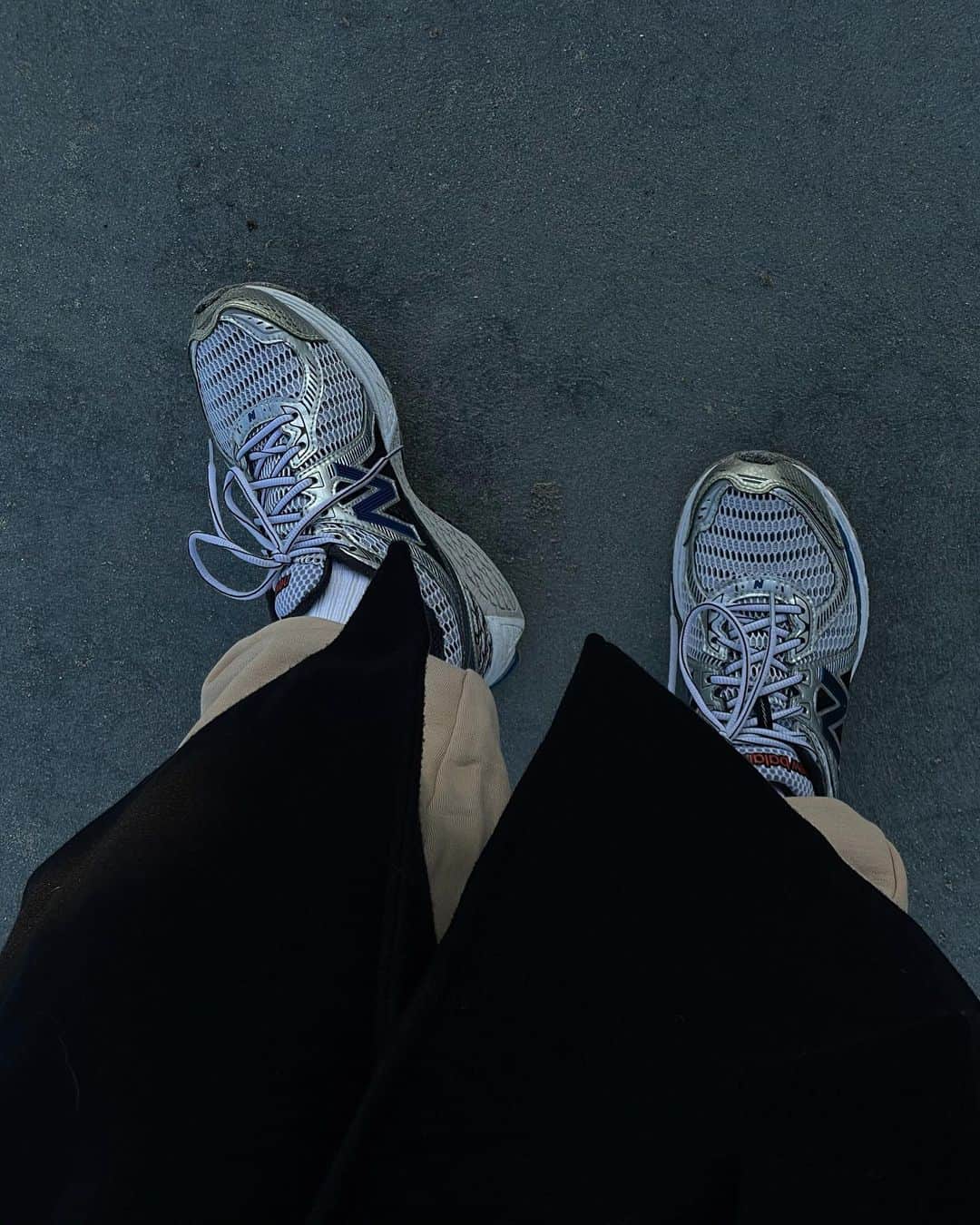 Mathilde Goehlerのインスタグラム：「Sunday walk ⛅️」