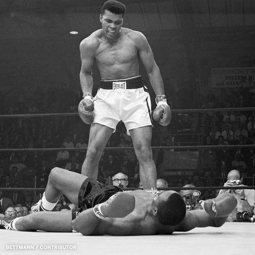 espnさんのインスタグラム写真 - (espnInstagram)「Muhammad Ali would have turned 79. On this day, we celebrate one of the greatest athletes ever 🐐 (🎥: @espnringside)」1月18日 0時37分 - espn