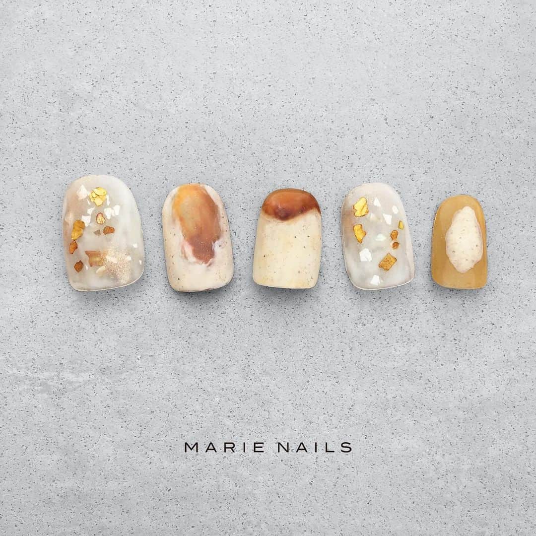 marienails_jpnのインスタグラム：「#nailartist #nailstagram #nailsofinstagram #nailswag #nailpro #nailist #marienails #nail #nails #naildesign #nailart #fashion #trend  #gelnails #instanails #fashionista #fashionlove #nailfie #マリーネイルズ #ネイルデザイン #ネイル #ジェルネイル #ファッション #ネイルサロン #ネイリスト #お洒落さんと繋がりたい #美甲 #ネイルアート #おしゃれ #コーデ」