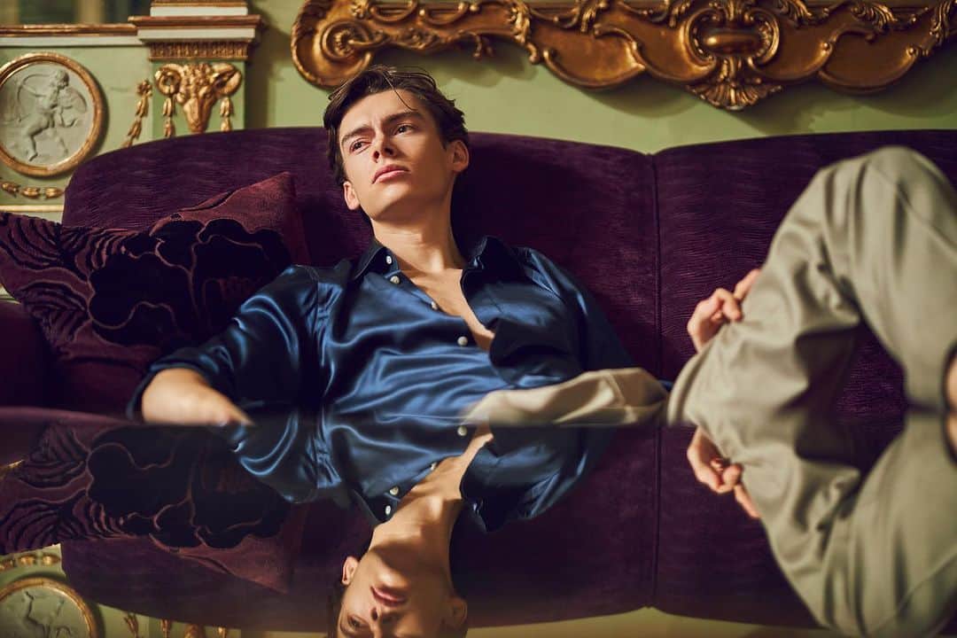 のインスタグラム：「We’ll take a silk shirt over pedestrian pyjamas any day of the week. So will @mathiaslefevre. Tap to shop. . Portrait by @hannah_miles_photo.」