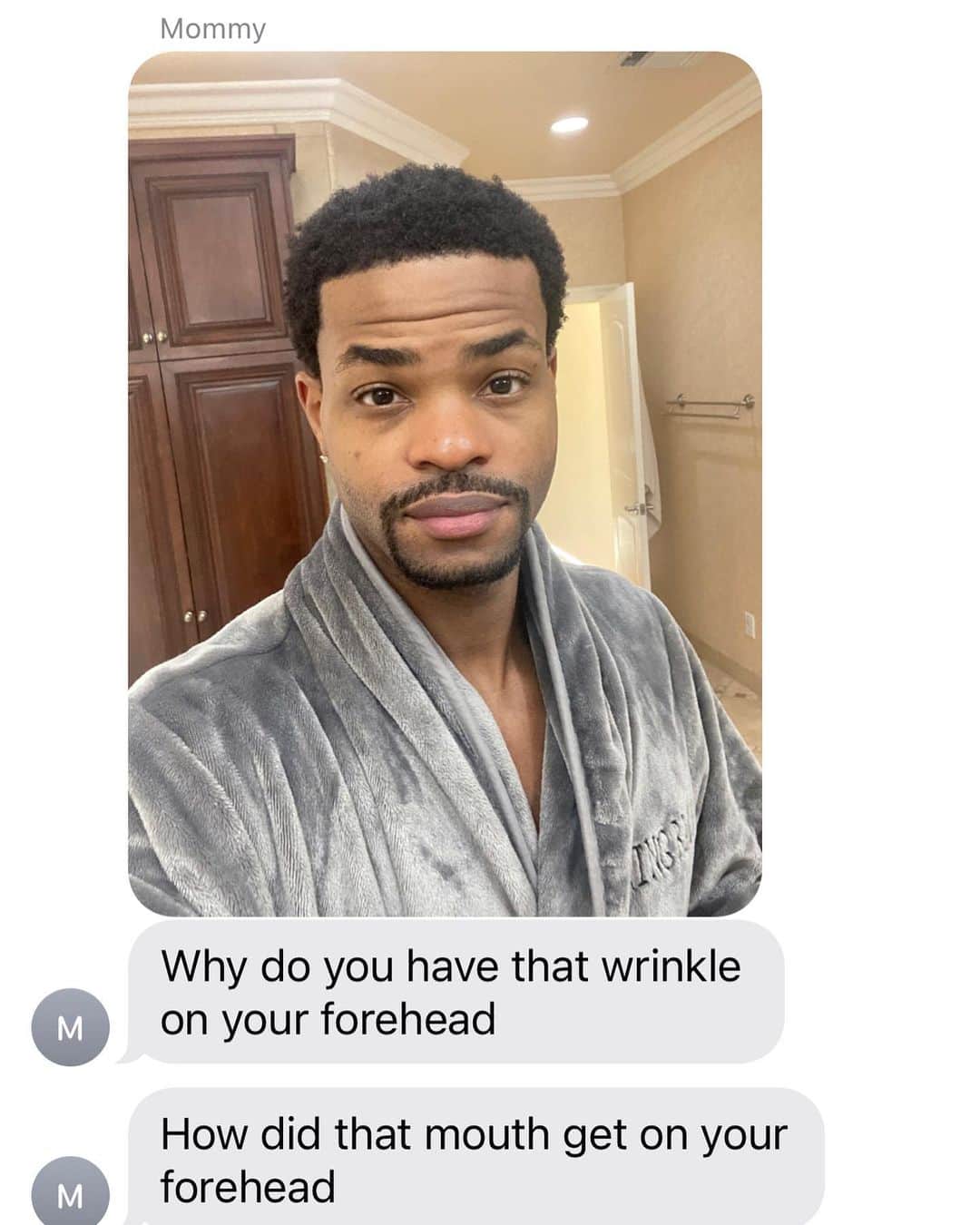 King Bachさんのインスタグラム写真 - (King BachInstagram)「Thought I was cute until my mom roasted me」1月18日 12時40分 - kingbach