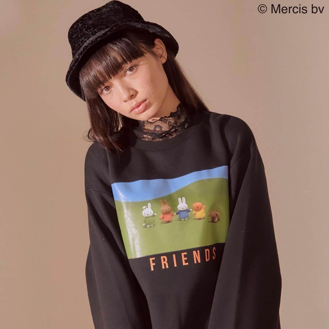 merry jennyさんのインスタグラム写真 - (merry jennyInstagram)「【 new arrival ! 】 ㅤㅤㅤㅤㅤㅤㅤㅤㅤㅤㅤㅤㅤ 1/19 (tue) 入荷予定！ topのURLから⇨  @merryjenny_instagram  ぜひcheckして下さいね！ ㅤㅤㅤㅤㅤㅤㅤㅤㅤㅤㅤㅤㅤ 01 ◯ miffyバックパック col : off white / black 10,450 (tax in) ㅤㅤㅤㅤㅤㅤㅤㅤㅤㅤㅤㅤㅤ 02 ◯ miffyスクエアトレーナー col : off white / / beige / black ¥7,150 (tax in) ㅤㅤㅤㅤㅤㅤㅤㅤㅤㅤㅤㅤㅤ 03 ◯ miffy FRIENDSトレーナー col : off white / black ¥7,150 (tax in) ㅤㅤㅤㅤㅤㅤㅤㅤㅤㅤㅤㅤㅤ ㅤㅤㅤㅤㅤㅤㅤㅤㅤㅤㅤㅤㅤ #merryjenny #メリージェニー  #2020aw #winter #surrealisme」1月18日 11時33分 - merryjenny_instagram