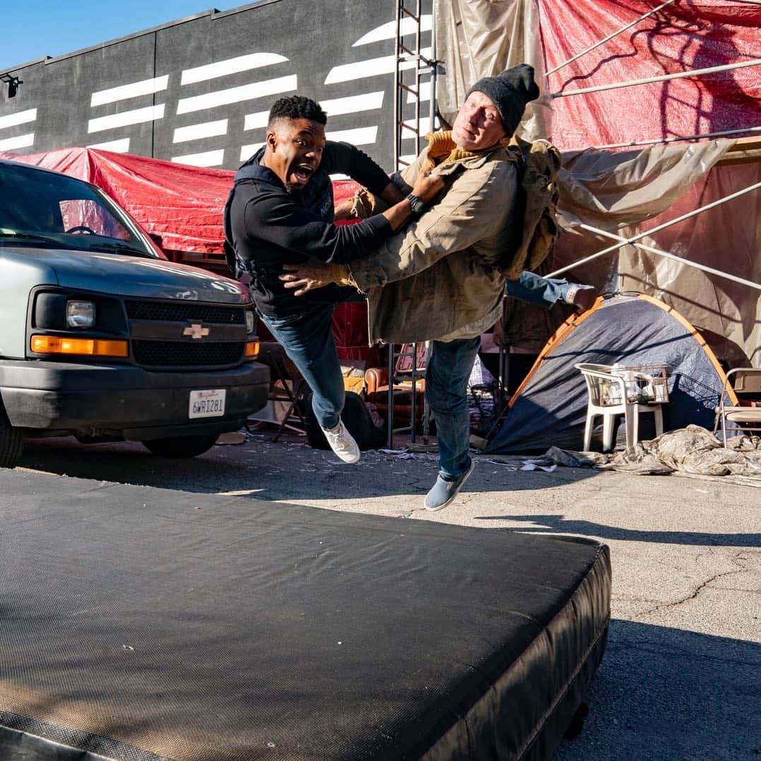 NCIS:LA 〜極秘潜入捜査班のインスタグラム：「What do you think @calebcastille was thinking about when filming this stunt! 💭」