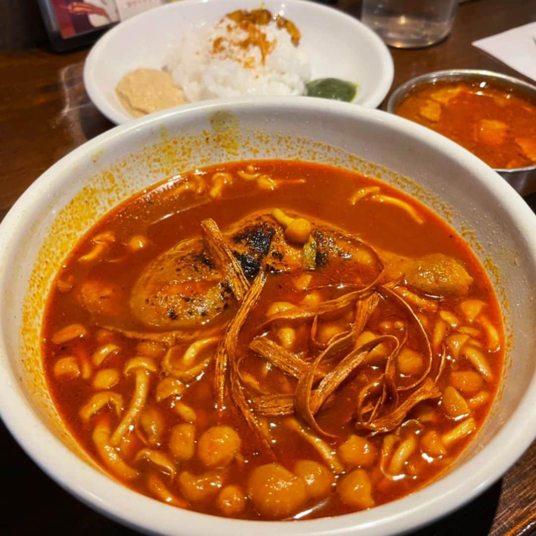 Sayaka.Mさんのインスタグラム写真 - (Sayaka.MInstagram)「. #soupcurry . . 今日のお弁当はオムライス弁当だったんだけど、朝から4人前で時間無さすぎて撮影無し😆の為、先日行ったgopをだしちゃおーっと . 今週のウエッター・ヒンもまいうでした 信さん神すぎるな〜 . 詳細はスワイプして見てね👈 . gopのアナグラ 011-612-6208 北海道札幌市西区山の手三条6-1-17  https://tabelog.com/hokkaido/A0101/A010204/1000635/ @gopnoanagura . =============== 私の食べ歩きの記録は Gourmet food information 제 외식기록 ↓↓↓ #sayaka動画 =============== . #札幌グルメ #札幌ママ #札幌カレー #札幌ランチ #札幌スープカレー #スープカレー #japanesefood #gopのアナグラ #gopのある生活 #チキンカレー #カレスタグラム #カレスタグラム札幌 #札幌観光大使 #札幌食べ歩き #札幌 #札幌ママ #カレー好きな人と繋がりたい #カレー部 #カレー好き #カレーインスタグラマー #カレースタグラム #カレーランチ」1月18日 12時16分 - insta.sayaka