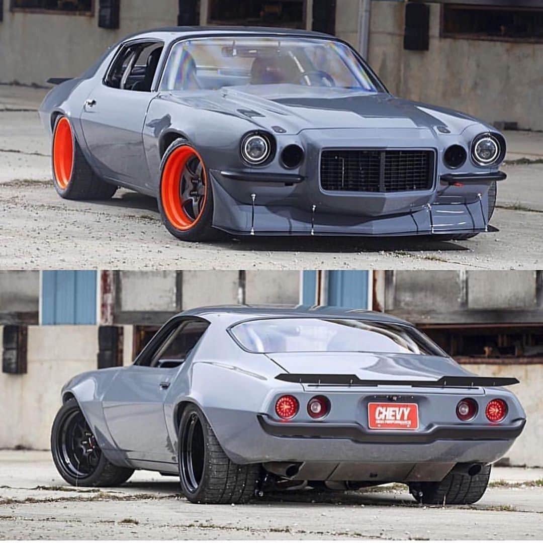 Classics Dailyさんのインスタグラム写真 - (Classics DailyInstagram)「#ClassicsFeature _____ @smittyscustomauto built a killer second gen Camaro! _____ #classiccar #musclecar #americanmuscle #hotrod #protouring #prostreet #restomod #classicsdaily #streetrod #streetcar #customcar #hotrods #streetrods #camaro #protouringcamaro」1月18日 5時00分 - classicsdaily