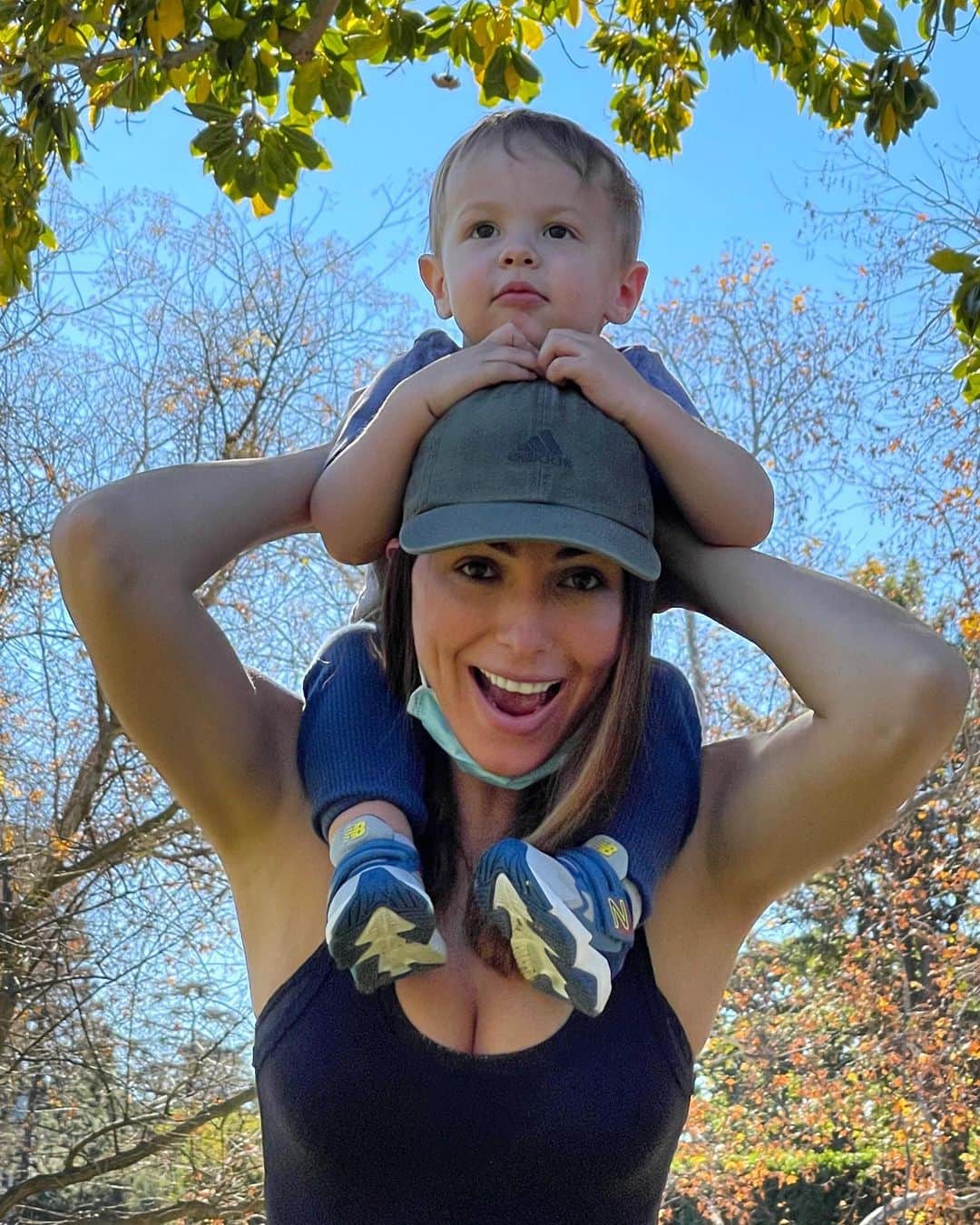ジェンソン・バトンのインスタグラム：「Park day 🥰」