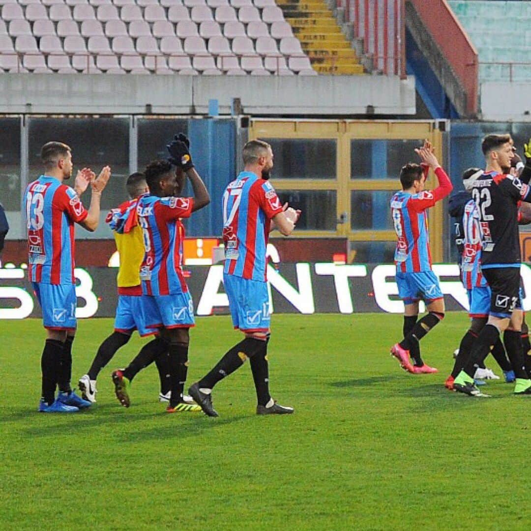 マリアーノ・イスコのインスタグラム：「Well done carusi 💪🏽🇺🇸🐘  #CalcioCatania #MI13 #Catania #11700 #LegaPro #letsgoliotru」