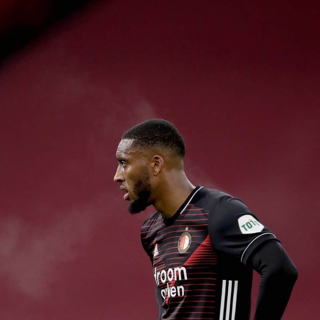 レロイ・フェルのインスタグラム：「We gave all, but unfortunately didn’t got what we deserved. No time to overthink, we go again on wednesday with the same energy, but better focus ❤️🤍🖤」