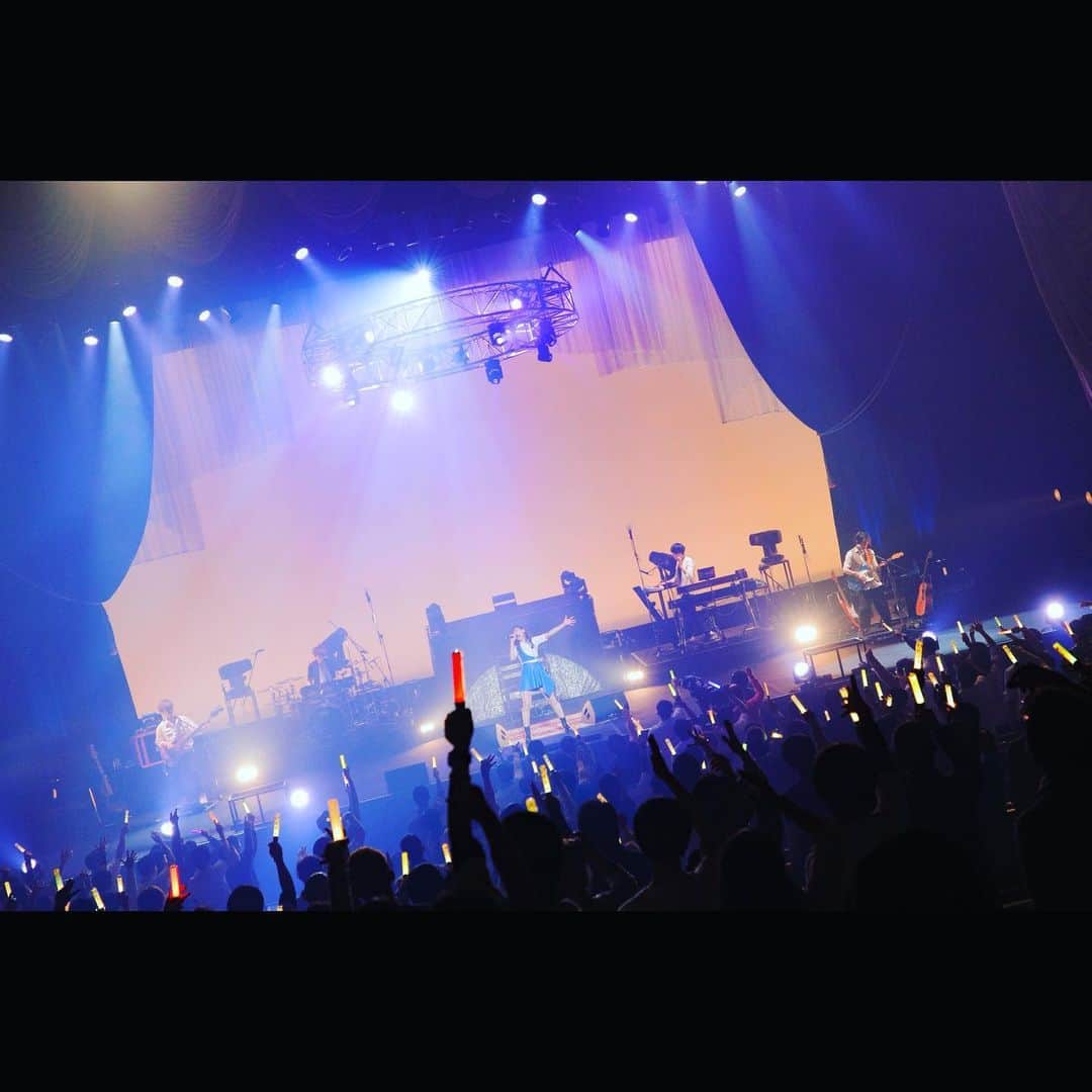 唐沢美帆さんのインスタグラム写真 - (唐沢美帆Instagram)「☺︎☺︎☺︎ . 2021.1.17 「TRUE Live Sound! vol.4 ～Progress～」 at 中野サンプラザホール . 私の音楽に手を伸ばしてくださった皆様、ありがとうございました。改めて私達にとって「LIVE」は生きること、そのものなんだなって。ここに立たせてくれてありがとう。 . #TRUEさん #唐沢美帆 #つるぐれす #lantis #anime #anisong #アニメソング #live #livemusic #中野サンプラザ」1月18日 7時23分 - miho_karasawa