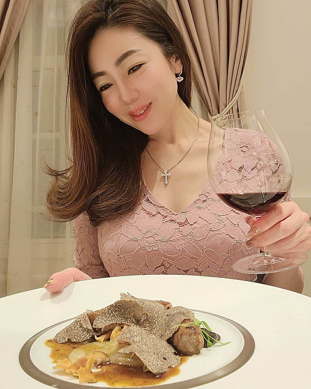 今堀恵理のグルメインスタ