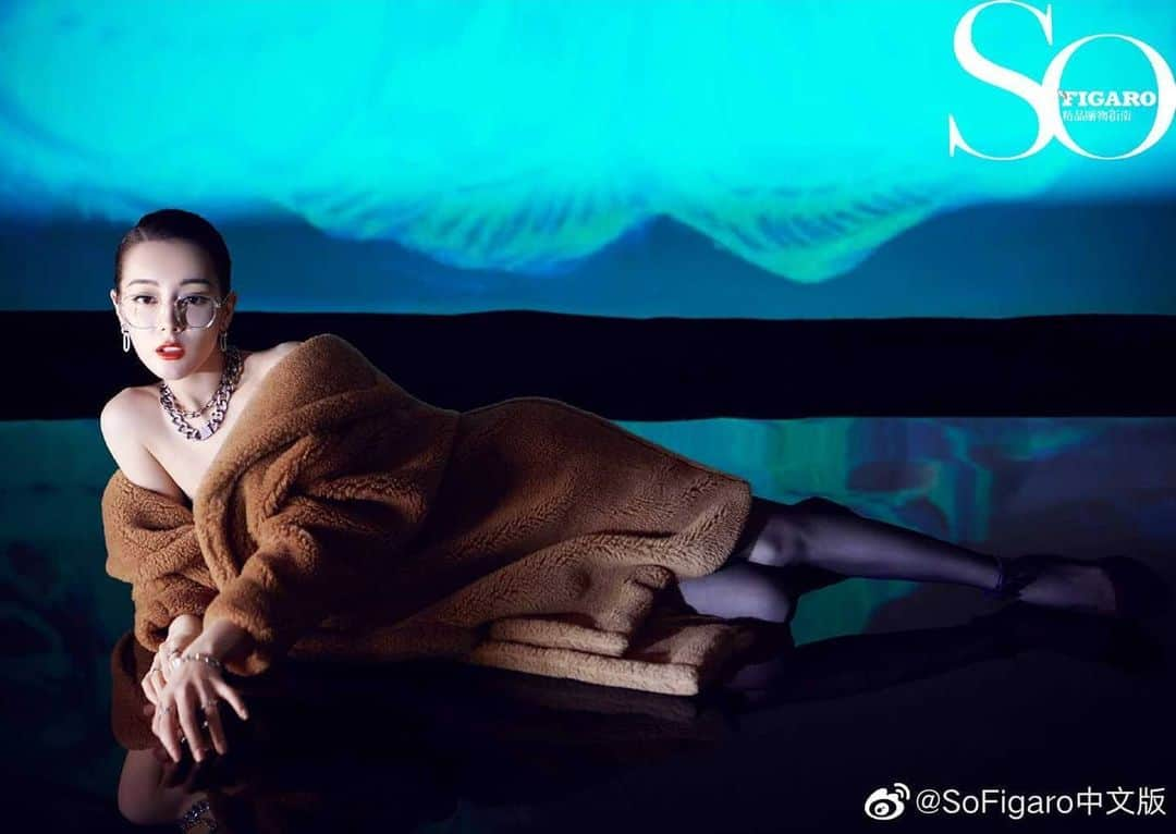 ディルラバ・ディルムラット（Dilraba Dilmurat）のインスタグラム：「#迪丽热巴 #热巴 #胖迪 #小迪 #dilirebadilmurat #dilireba #dilraba #dilrabadilmurat」