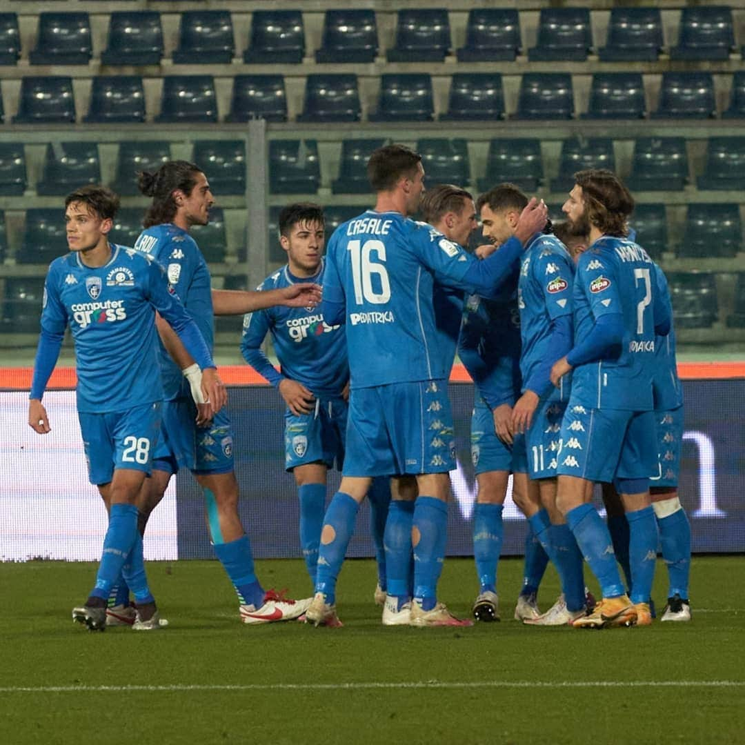 エンポリFCさんのインスタグラム写真 - (エンポリFCInstagram)「Ricci, Stulac, Mancuso, Parisi e Olivieri; al Castellani gli azzurri battono 5-0 la Salernitana 📸📸📸」1月18日 9時19分 - empoli_fc_official