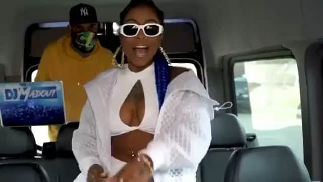 ファンクマスター・フレックスのインスタグラム：「This is so hard!!!!!!!!!! @hoodcelebrityy I see it!!!! Leaning!!!! @duttypaul / @iamdomdabomb / Kranium!!! This is sumthin!!! @iamshaft !!!!! WHO WANNA HEAR THIS IN THE CLUB???」