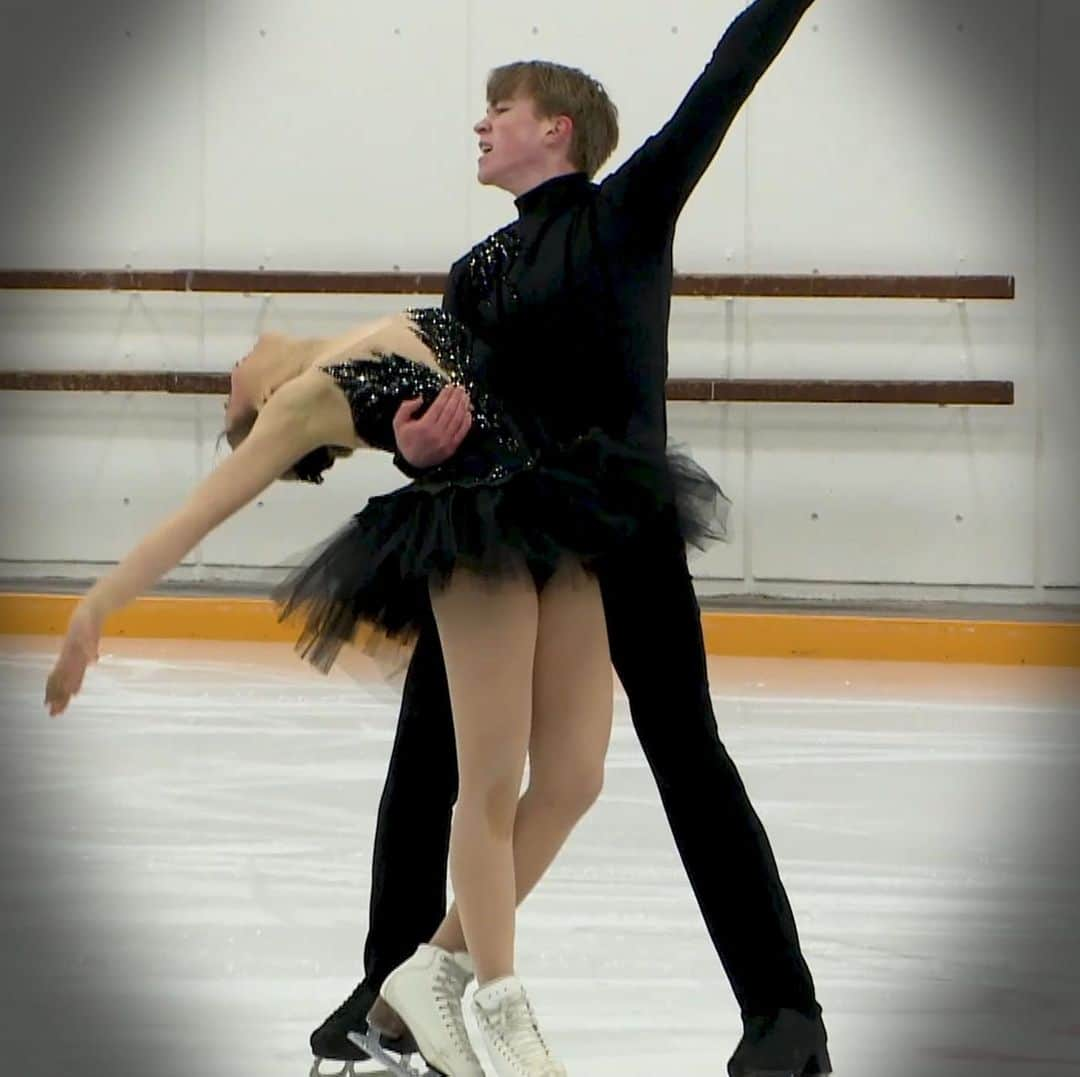 Skate Canadaさんのインスタグラム写真 - (Skate CanadaInstagram)「Junior ice dance final results / Résultats finaux de la danse sur glace junior : 🥇 Natalie D’Alessandro / Bruce Waddell (ON) 169.87  🥈 Miku Makita / Tyler Gunara (BC/YK) 166.17 🥉 Nadiia Bashynska / Peter Beaumont (ON) 162.33  #Challenge21 #Défi21 #CreatingHistory #CréerlHistoire」1月18日 9時36分 - skate_canada