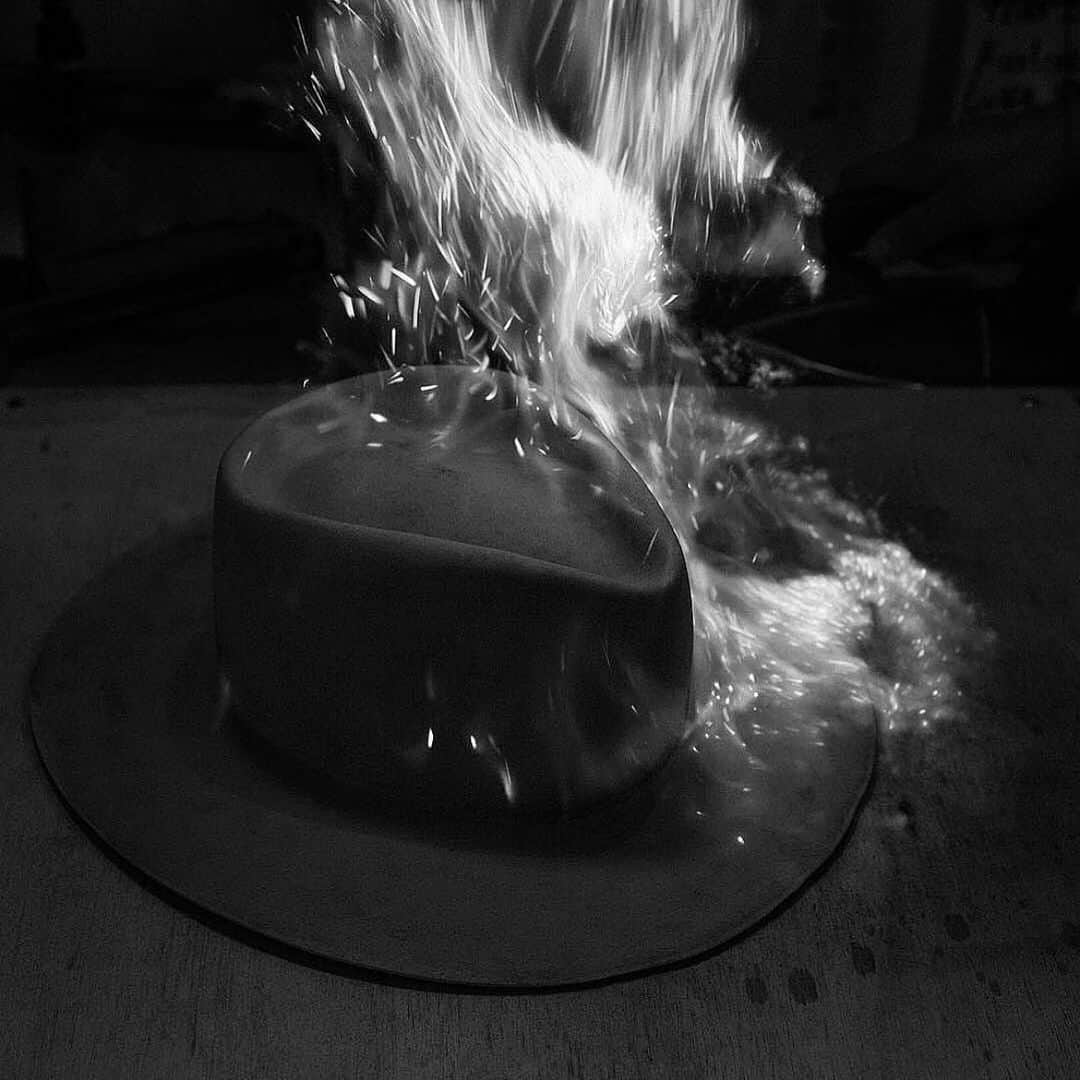 Nick Fouquetのインスタグラム：「There is such a strong relationship for me and fire... mesmerizing and incandescent. Grateful for the flame that keeps burning 🔥」