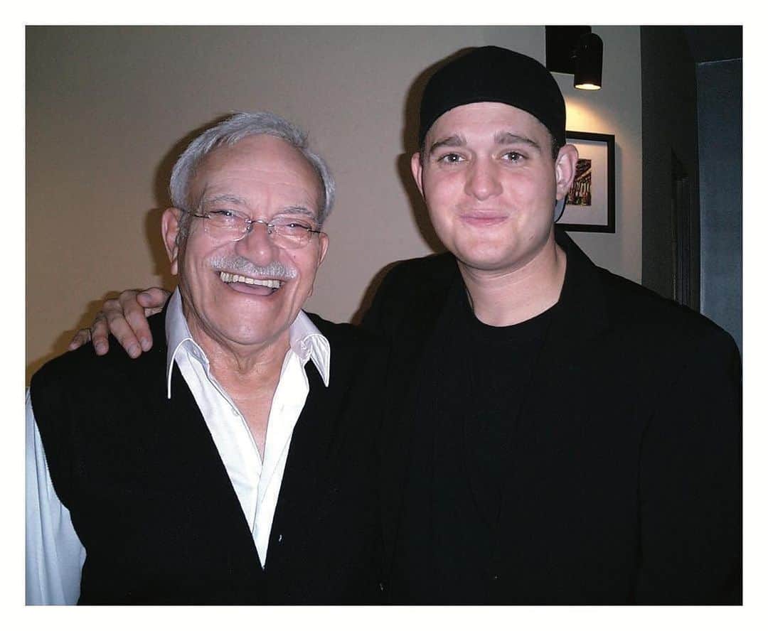 マイケル・ブーブレのインスタグラム：「Today, we lost one of the greats but the music he created and the way he treated people, will never be forgotten.  You’ll be missed Sammy.」