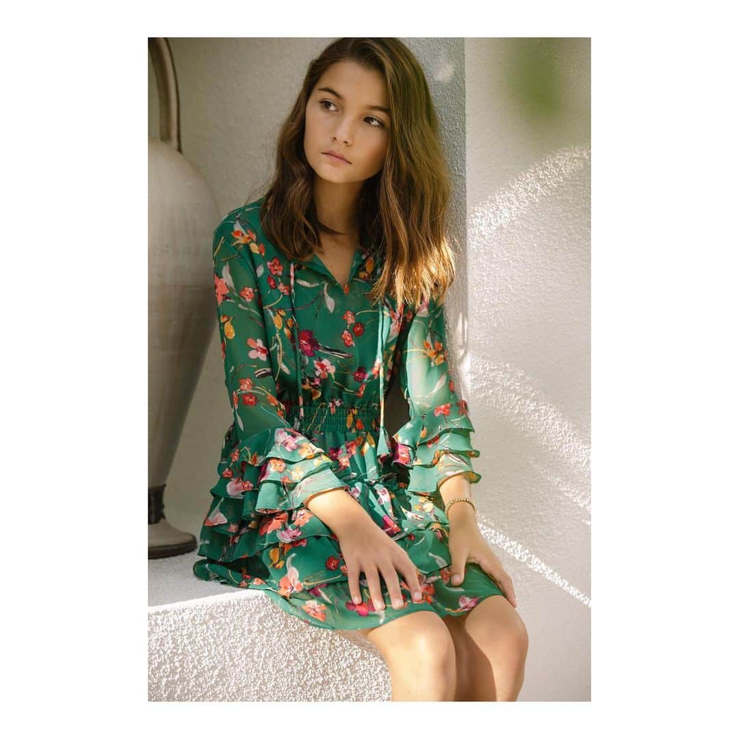 ティーバッグスのインスタグラム：「Sunday style ✨ The best-selling Rose dress from our exclusive #MISAelle collection for girls. Shop now at the link in our bio. #MISAworld」