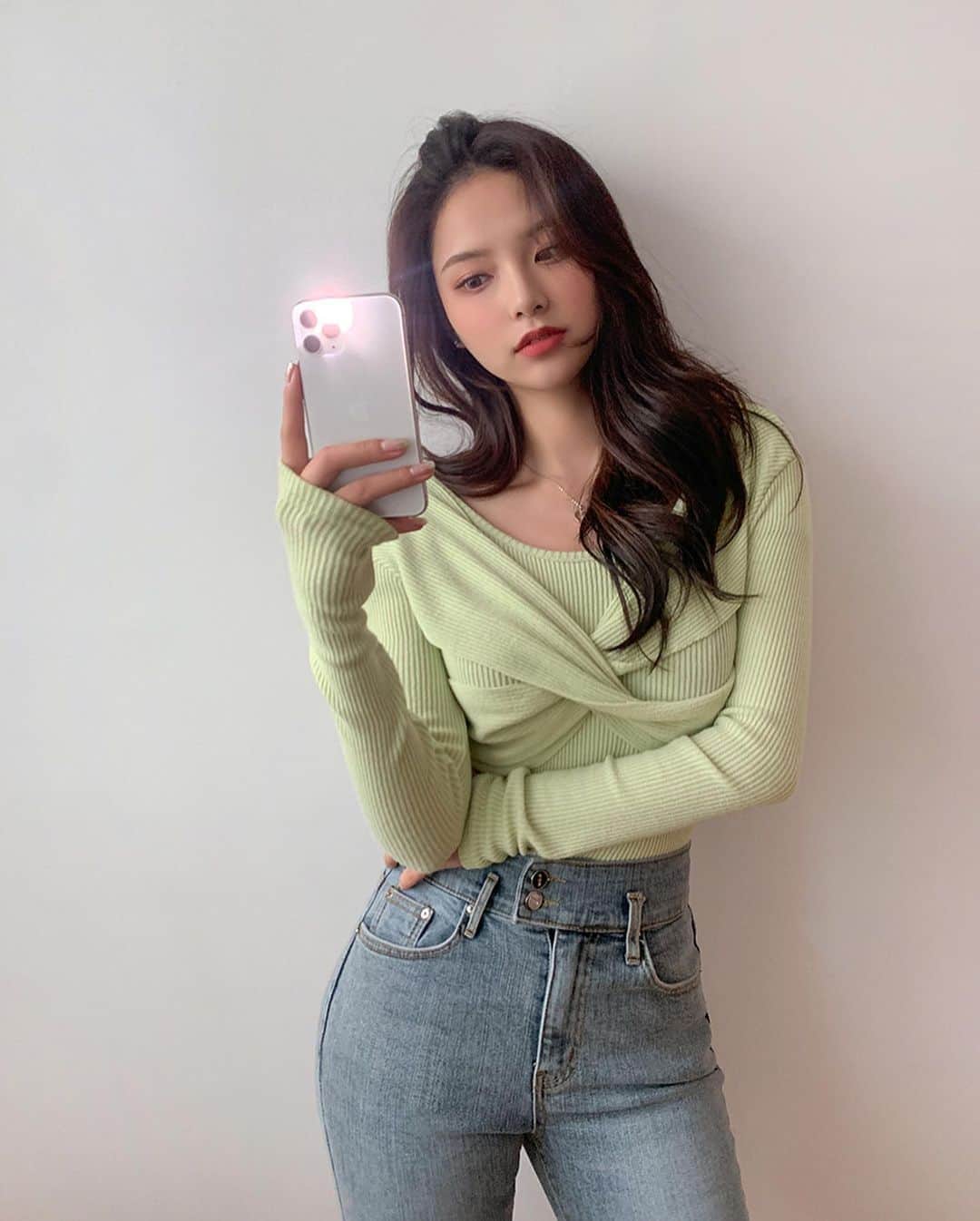 Chuuのインスタグラム：「Today's New✨ #chuu #chuuseoul」