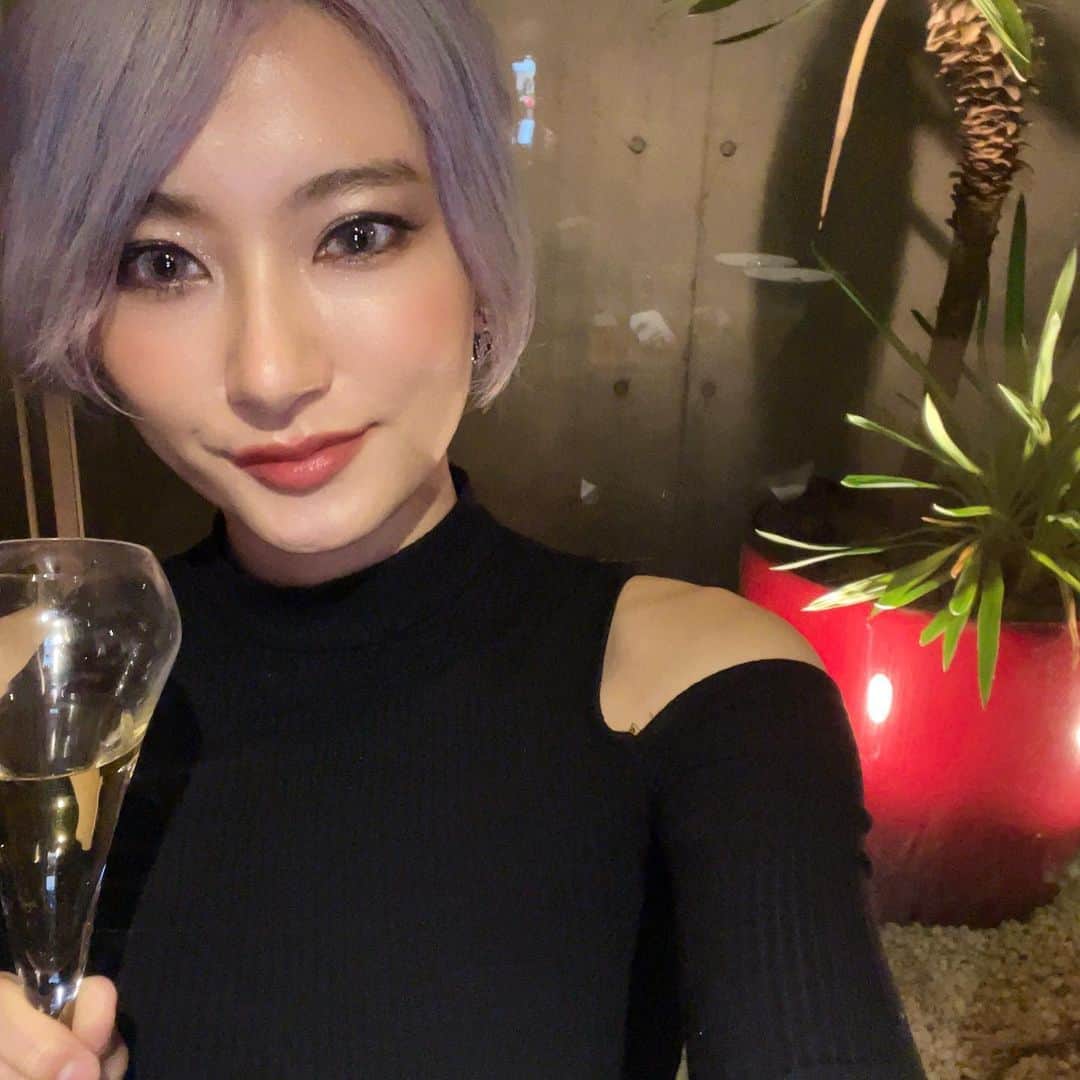 中川友里のグルメインスタ