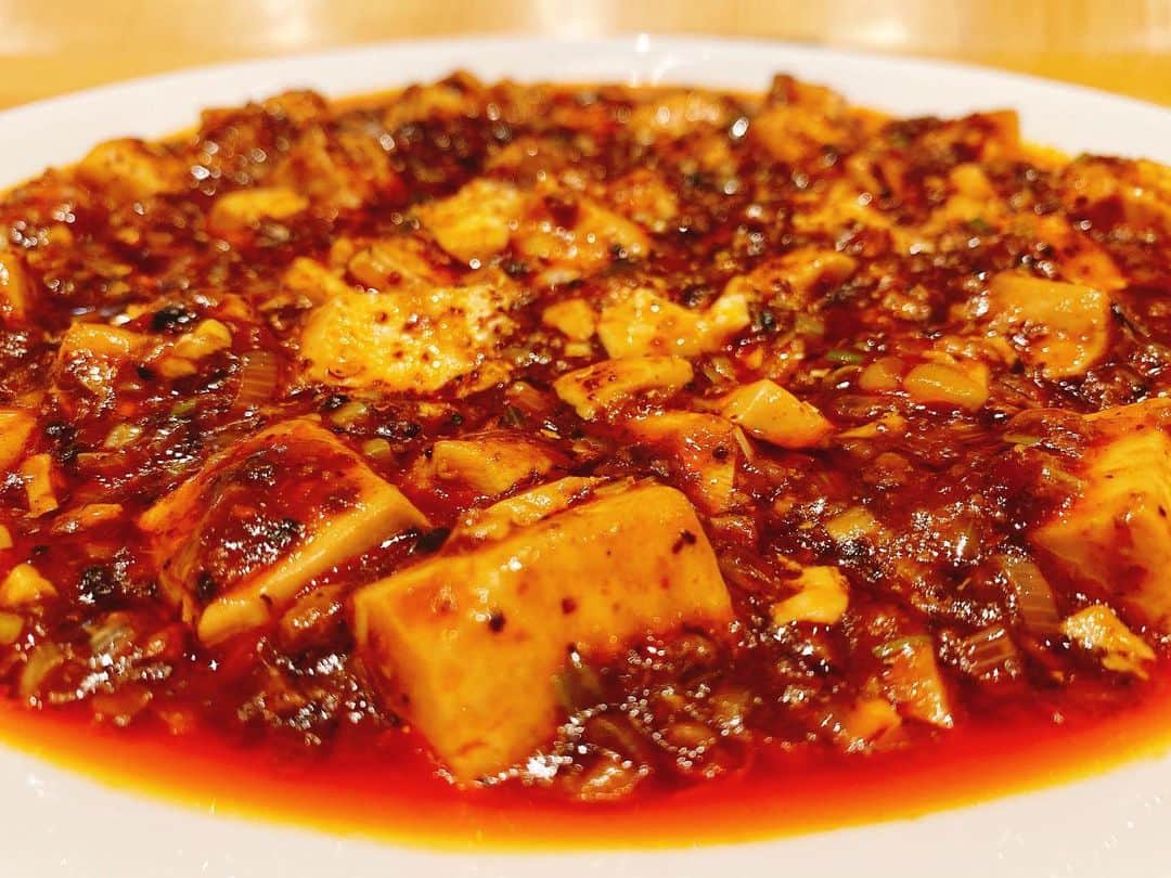 本間昭光のインスタグラム：「szechwan restaurant陳 麻婆豆腐最高」