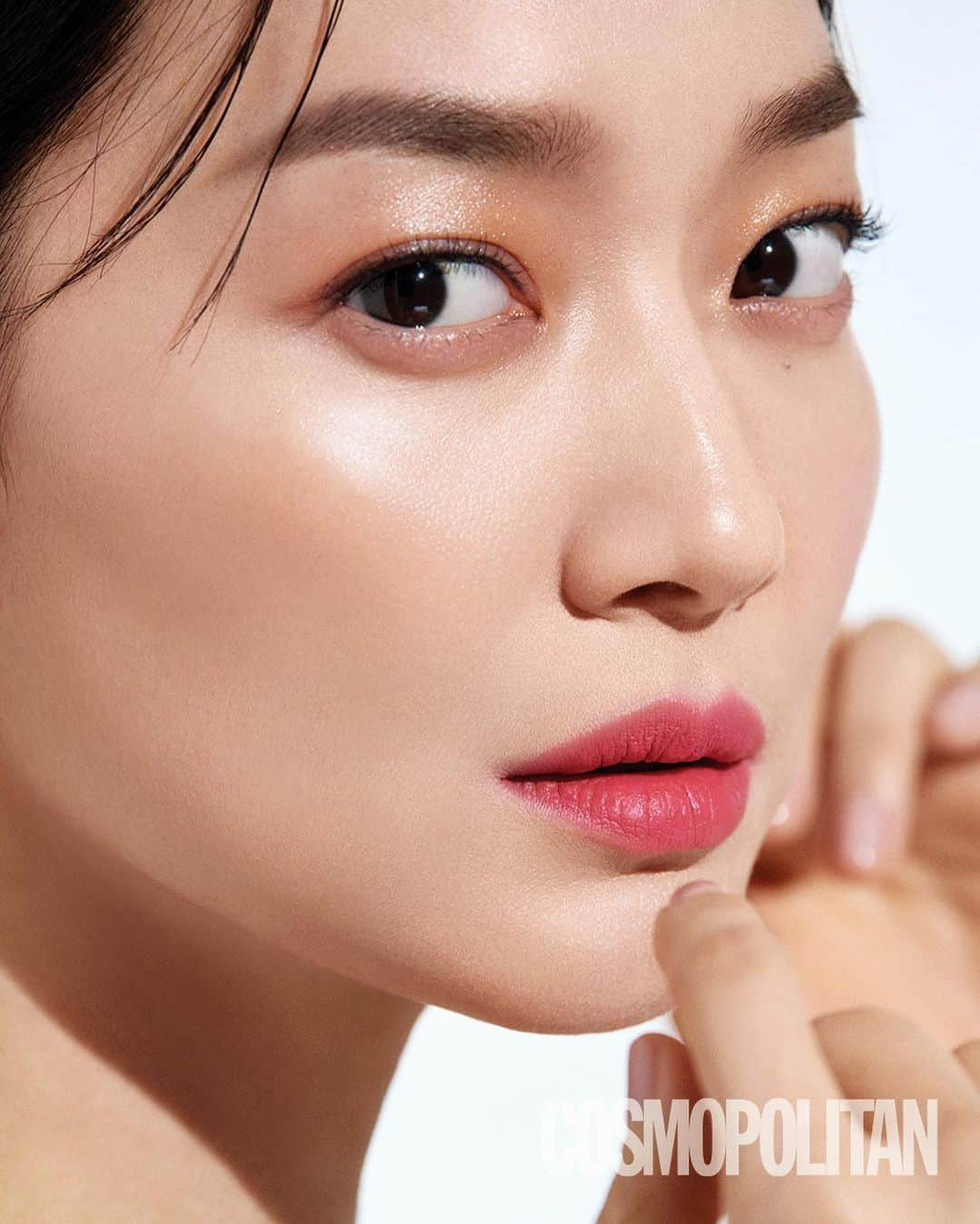 シン・ミナさんのインスタグラム写真 - (シン・ミナInstagram)「@givenchybeauty @cosmopolitankorea」1月18日 13時23分 - illusomina