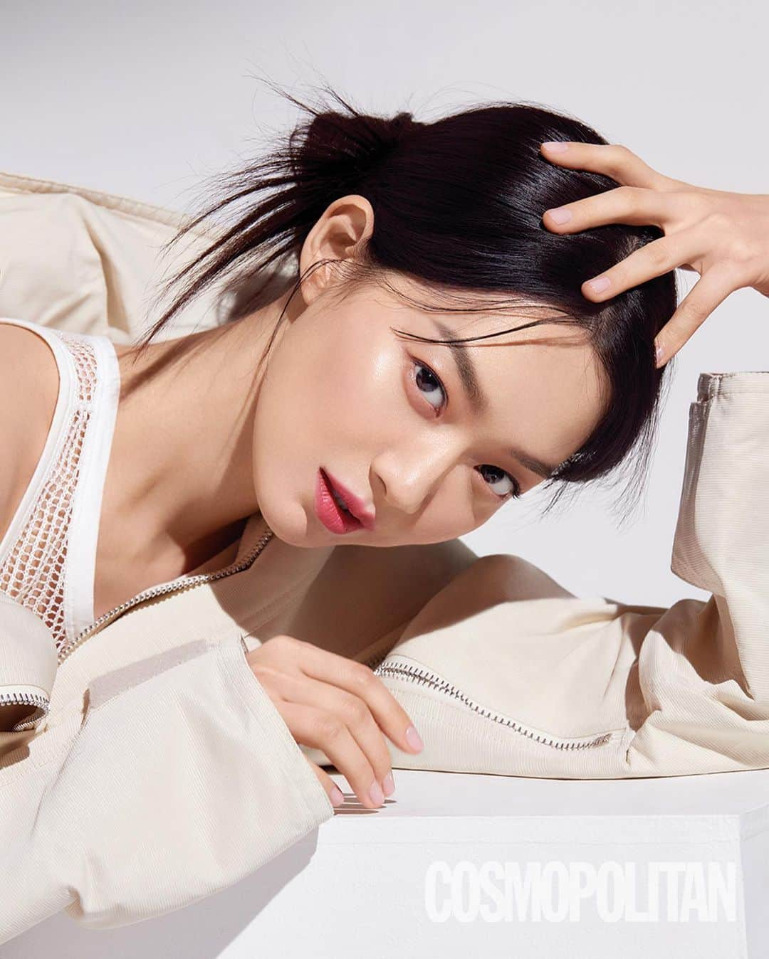 シン・ミナさんのインスタグラム写真 - (シン・ミナInstagram)「@givenchybeauty @cosmopolitankorea」1月18日 13時23分 - illusomina