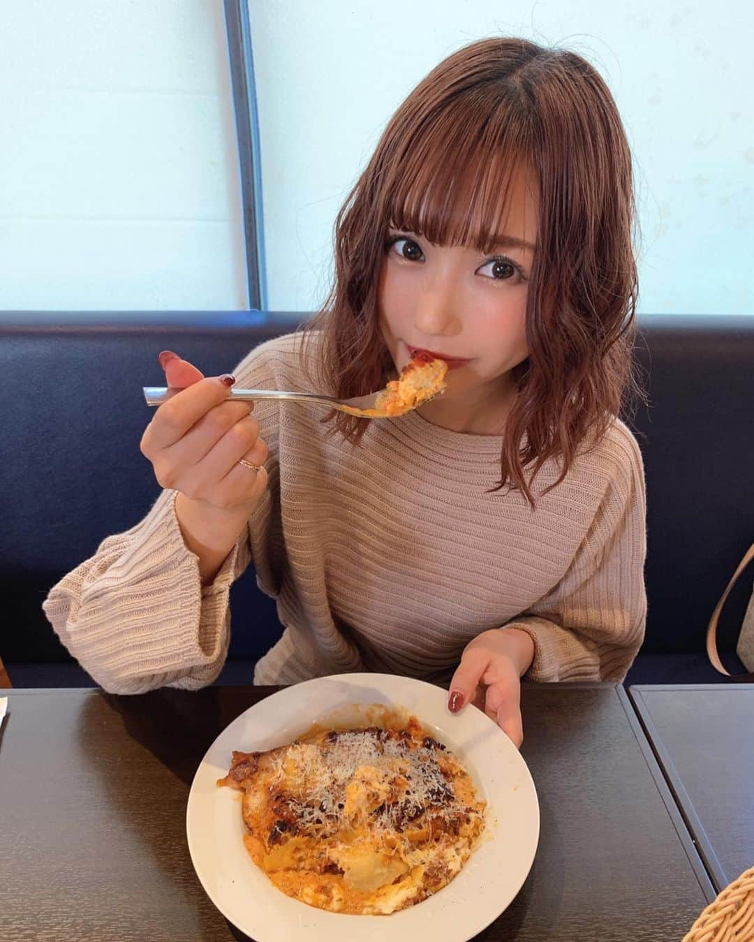 小林智絵さんのインスタグラム写真 - (小林智絵Instagram)「. . . . . いつかのLunch🍝♥︎ . . . . . #コロッセオ #コロッセオ中目黒 #cafe #lunch #dinner #lasagna #italian #japan #tokyo #nakameguro #日本 #東京 #中目黒 #中目黒カフェ #中目黒ランチ #中目黒グルメ #東京カフェ #東京グルメ #ランチ #ラザニア #イタリアン #ボブ #ボブヘアアレンジ」1月18日 13時28分 - kobayashichie_1012