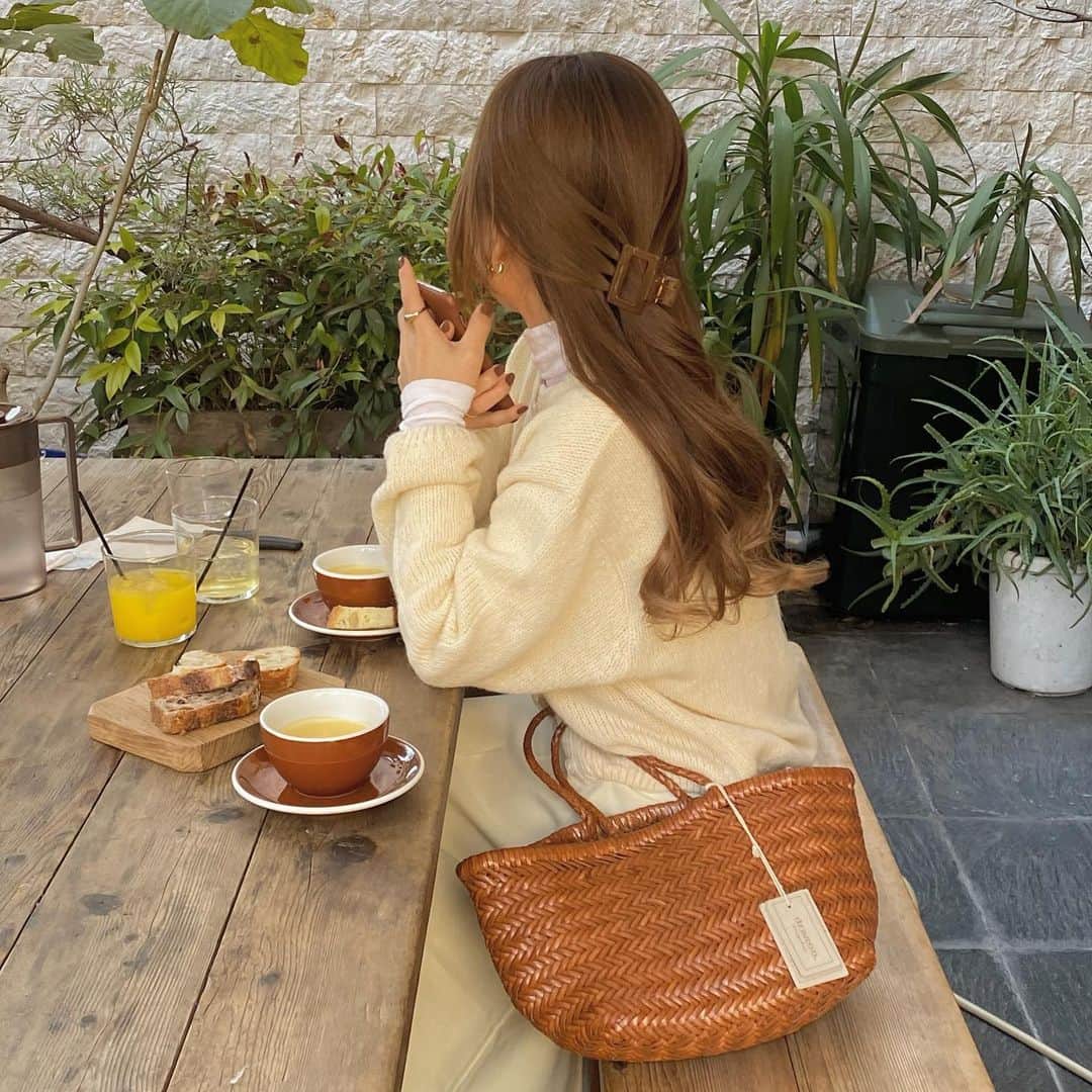 岡元優香のグルメインスタ