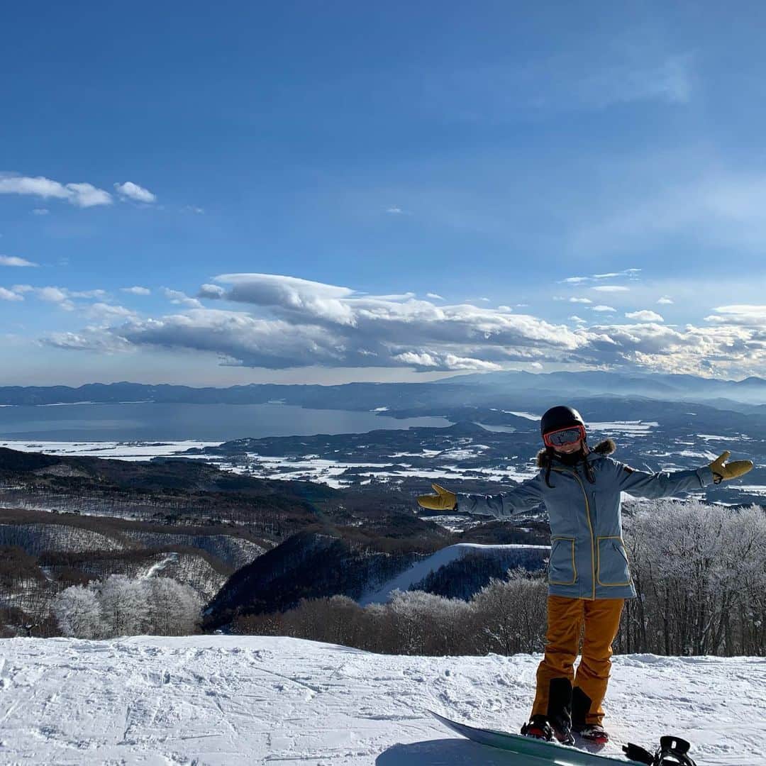 上田ユキエさんのインスタグラム写真 - (上田ユキエInstagram)「今ココ。感動の景色！ @altsbandai #snowboarding」1月18日 14時58分 - yukie_ueda