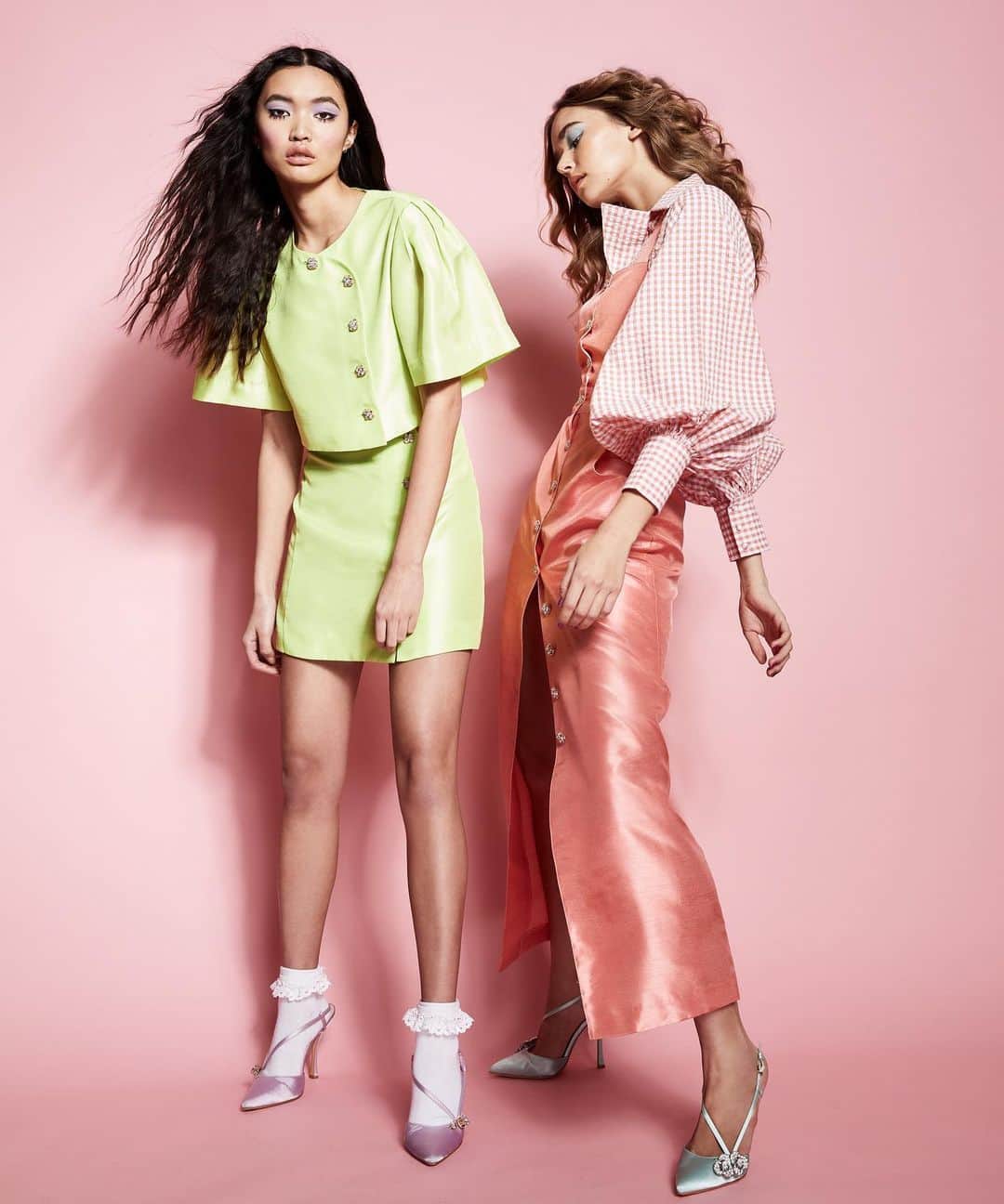 アリスマッコールのインスタグラム：「We’re craving apple sorbet and guava 🍧 #aliceMcCALL」