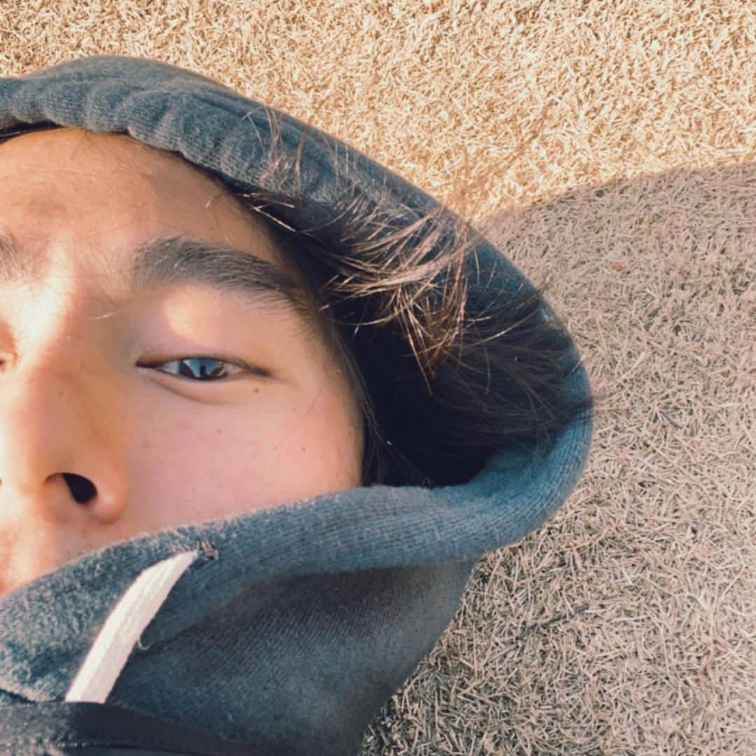 エディ・ポンのインスタグラム：「🦁☀️🌲🌿🏃‍♂️」