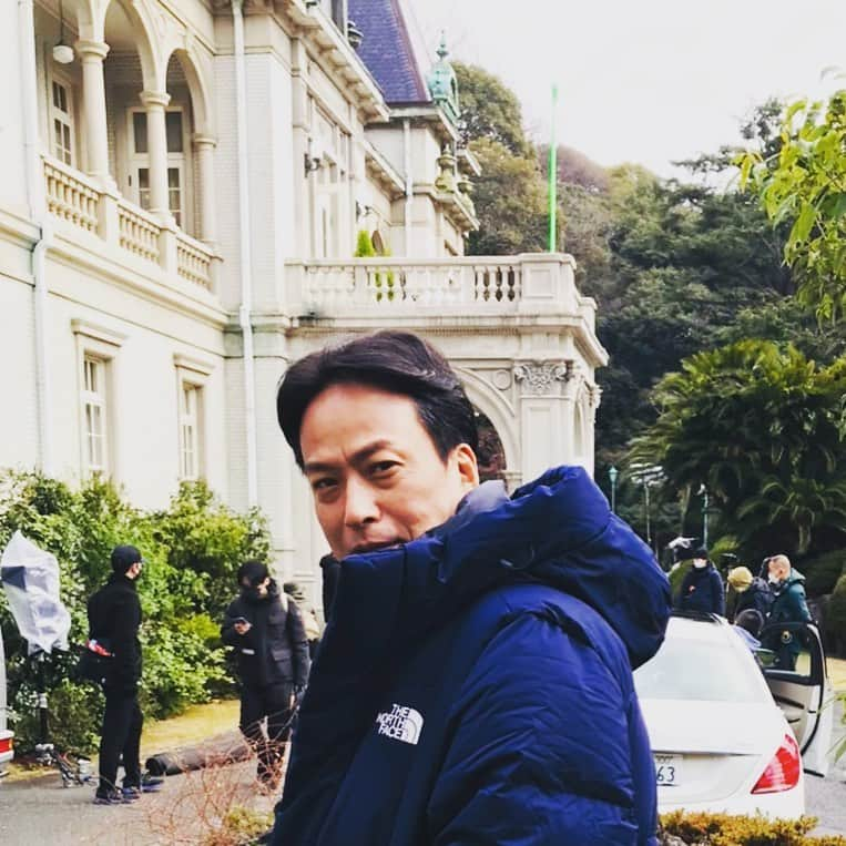 椎名桔平さんのインスタグラム写真 - (椎名桔平Instagram)「#映画#ロケーション 新作映画🎬の撮影です。 まー、寒い！！ でも頑張ります！^_^」1月18日 15時35分 - kippeishiina