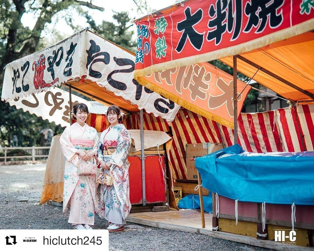 西条市さんのインスタグラム写真 - (西条市Instagram)「【西条新成人2021】 新成人の皆さんの写真募集中！  リポスト第一弾！ 仲良し２人組！　幼馴染かな…と２人の関係性を想像させられます♡ 笑顔が眩しいです✨  お友達との笑顔、投稿お待ちしてます📸（振袖じゃなくてもOK！）  #Repost @hiclutch245 (@get_repost) ・・・ _ Coming of Age photo #成人式前撮り #成人式後撮り #西条市 #新居浜市 #今治市 #成人式 #成人式2021 #成人式2020 #振り袖 #振袖 #Kimono #西条新成人2021 #和装 #着物 #伊曽乃神社  #出張撮影 #ロケーション撮影 #東京カメラ部 #cherish_photo_days #lovesaijo  #sonyalpha #α7iii #sonyalpha7iii #hiclutch #ハイクラッチ」1月18日 16時53分 - lovesaijo