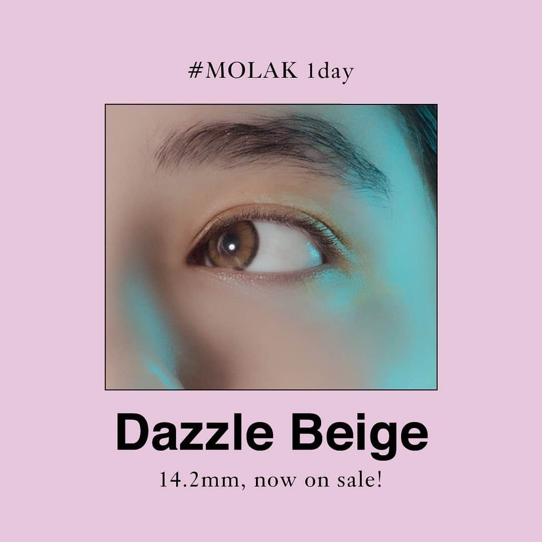 PIA official Instagramのインスタグラム：「【MOLAK1day】 IZ*ONE宮脇咲良さんイメージモデルの カラコン「MOLAK」🌸  大人気のダズルベージュは、 ムラのあるベージュ＋細フチで、色素薄めの瞳に🌼 陽の光に当たるととてもキレイです🌞  ------------------------- BRAND： MOLAK 1day & 1mon COLOR：Dazzle Beige SIZE：14.2mm BC：8.6mm -------------------------  #molak #モラク #sakuramiyawaki #宮脇咲良 #さくちゃん #sakumail #pia #カラコン #colorcontacts #izone #아이즈원 #미야와키사쿠라 #컬러렌즈 #렌즈 #메이크업 #makeup #makeupforever #アイズワン #coralbrown」