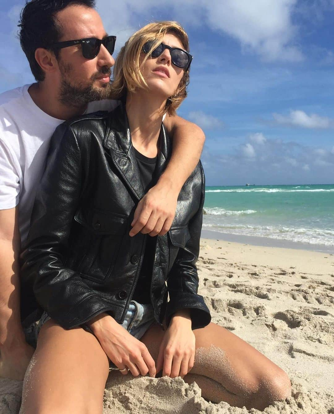 アニヤ・ルービックさんのインスタグラム写真 - (アニヤ・ルービックInstagram)「HAPPY BIRTHDAY @anthonyvaccarello 🖤 love you」1月18日 17時40分 - anja_rubik