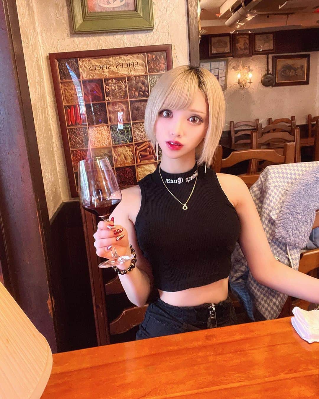 侑季美怜のインスタグラム：「ぜーんぶ美味しかった😭 また明日からダイエット頑張りまっすん。」