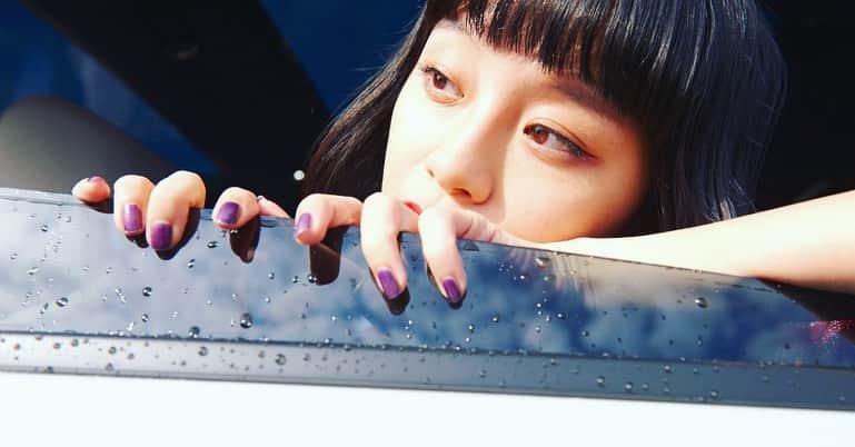 る鹿さんのインスタグラム写真 - (る鹿Instagram)「Hi！guys〜🔥 HONDA New VEZELのアンバサダーGOOD GROOVERになりました✨ この前とても楽しい撮影でした みんながスマホで楽しくいろんな映像や写真を撮影しました！📱📸 新しいヴェゼルと素晴らしい時間を過ごした！ るかも実は車好きで ほんとに嬉しかった！  はやくみんなにもNew VEZELの魅力を伝えたいー！ 1秒でも速く免許を取りたくなった🤍  #Honda #ホンダ #VEZEL #ヴェゼル #GOODGROOVE #世界にあたらしい気分を #GOODGROOVER」1月18日 18時13分 - luluxinggg